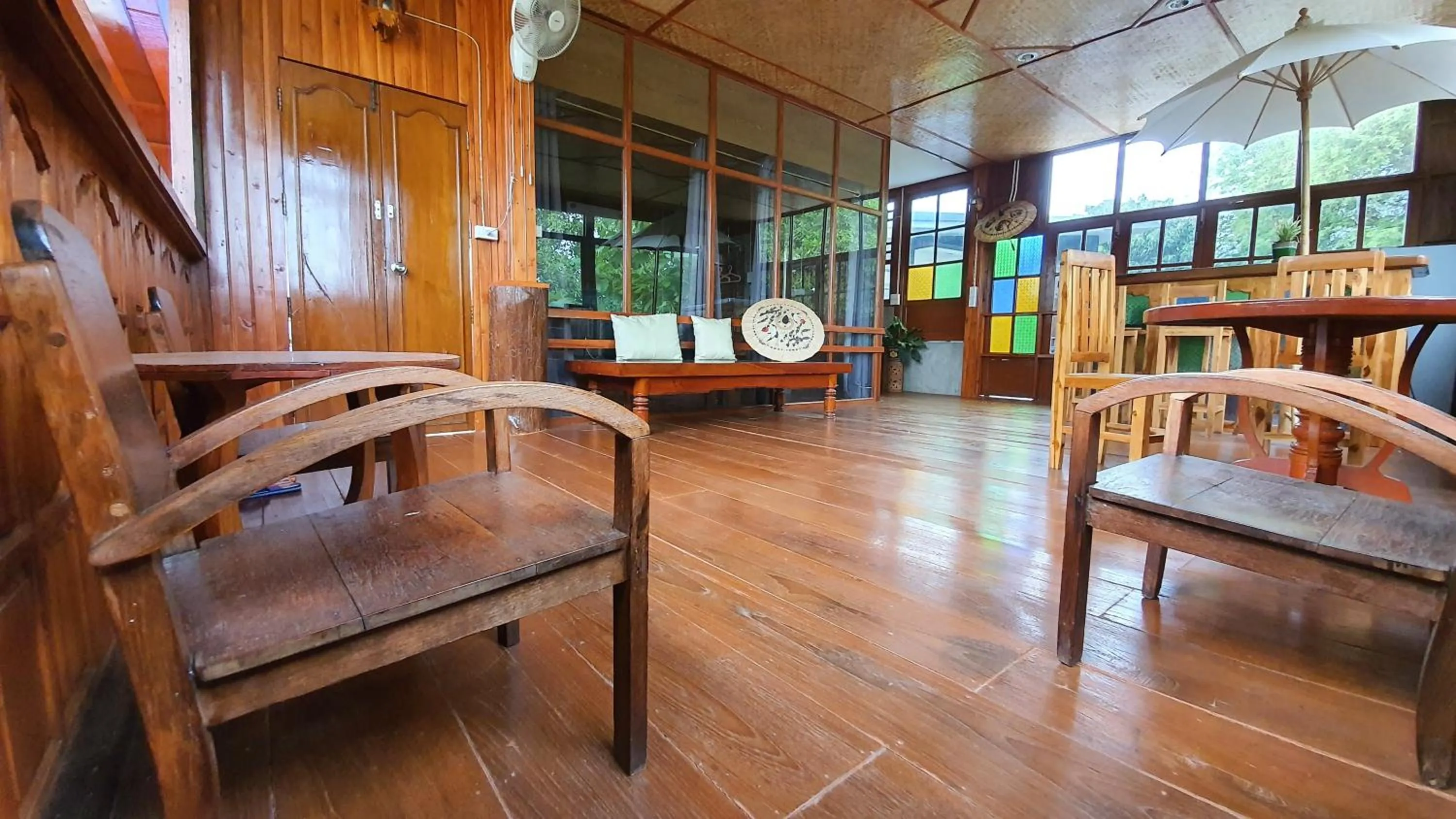 Living room in Kanecha's Home Lampang