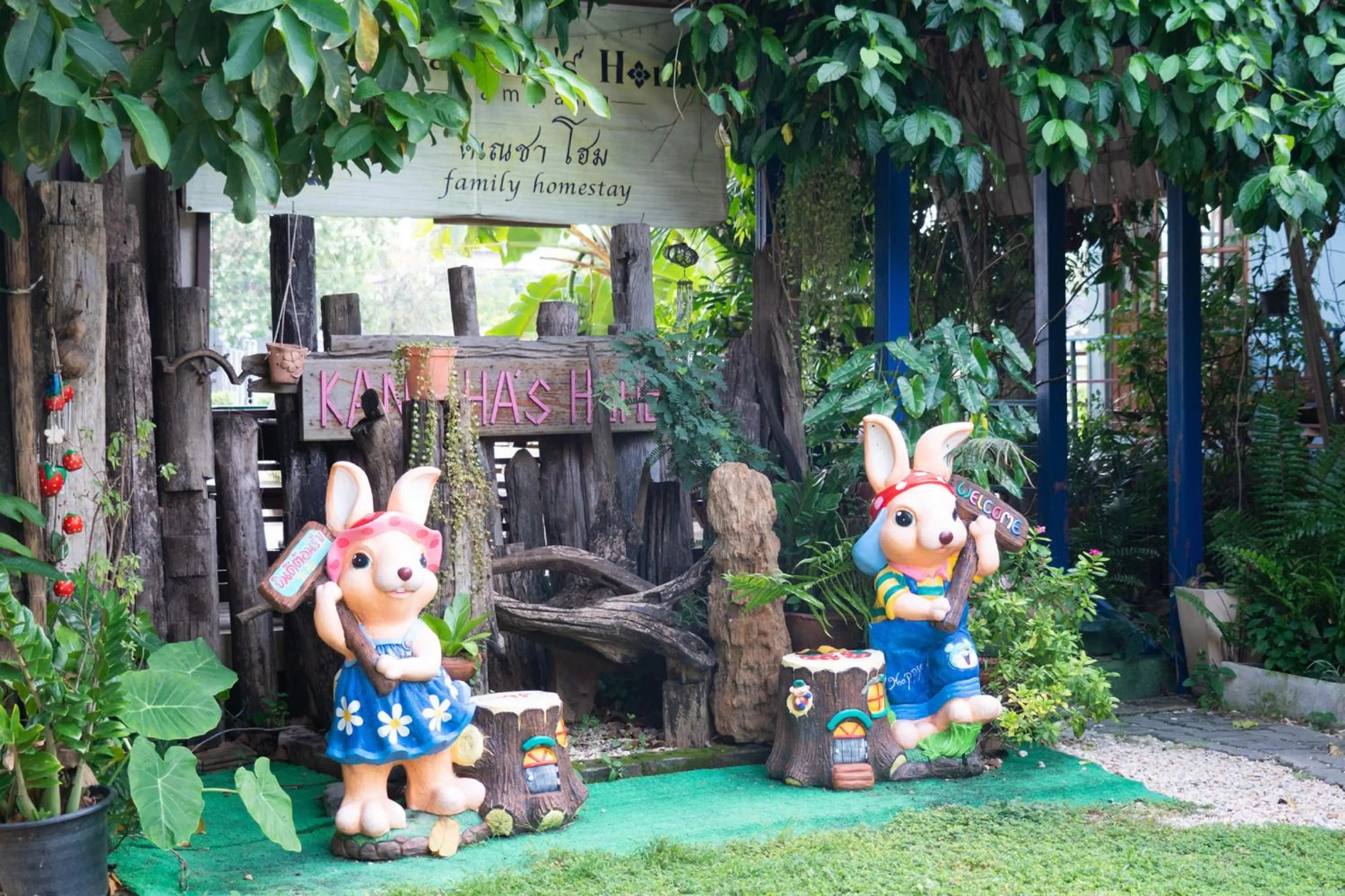 On site in Kanecha's Home Lampang