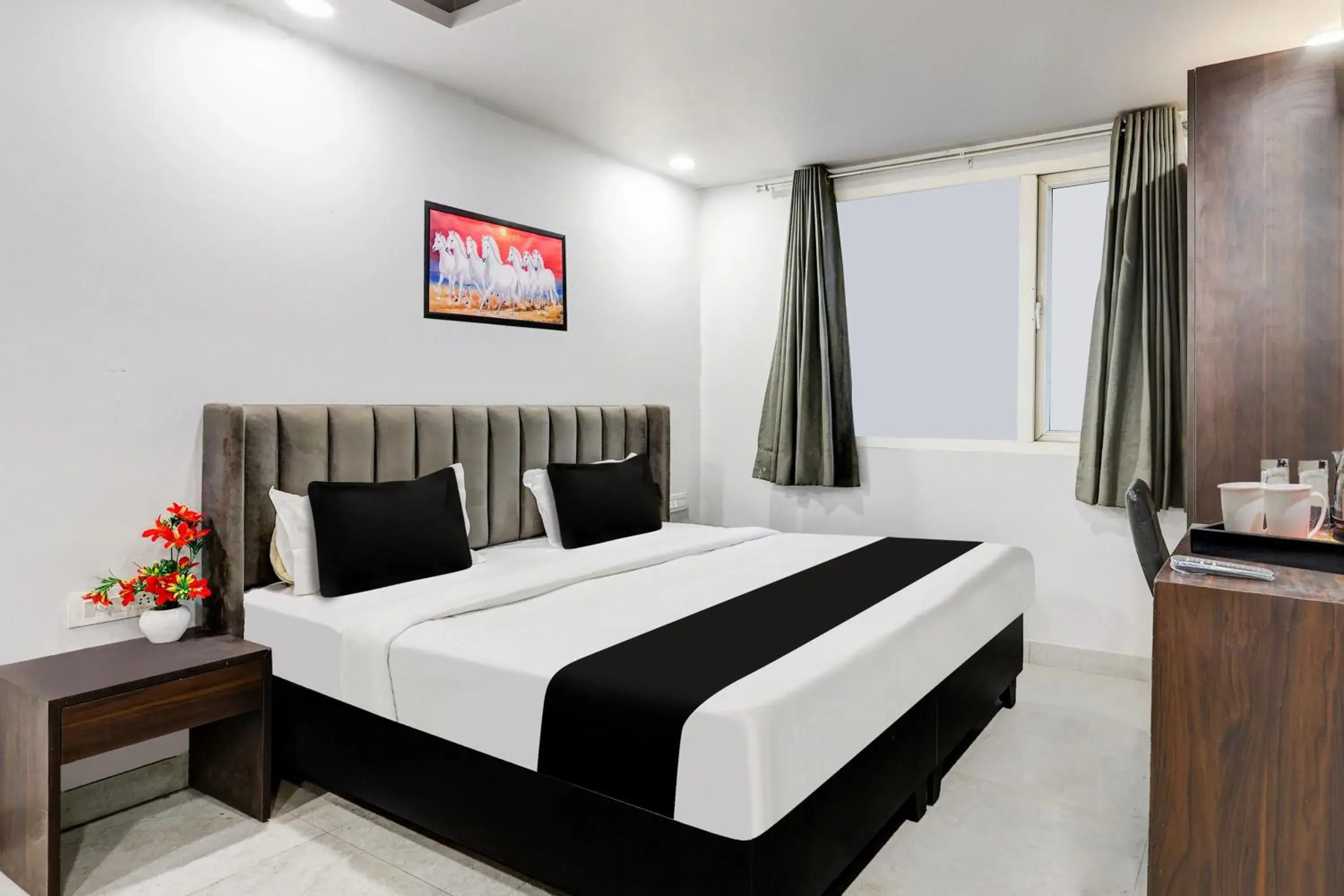 Classic Triple Room - single occupancy in Super Collection O Shalimar Bagh Classic Triple Room - single occupancy in Super Collection O Shalimar Bagh