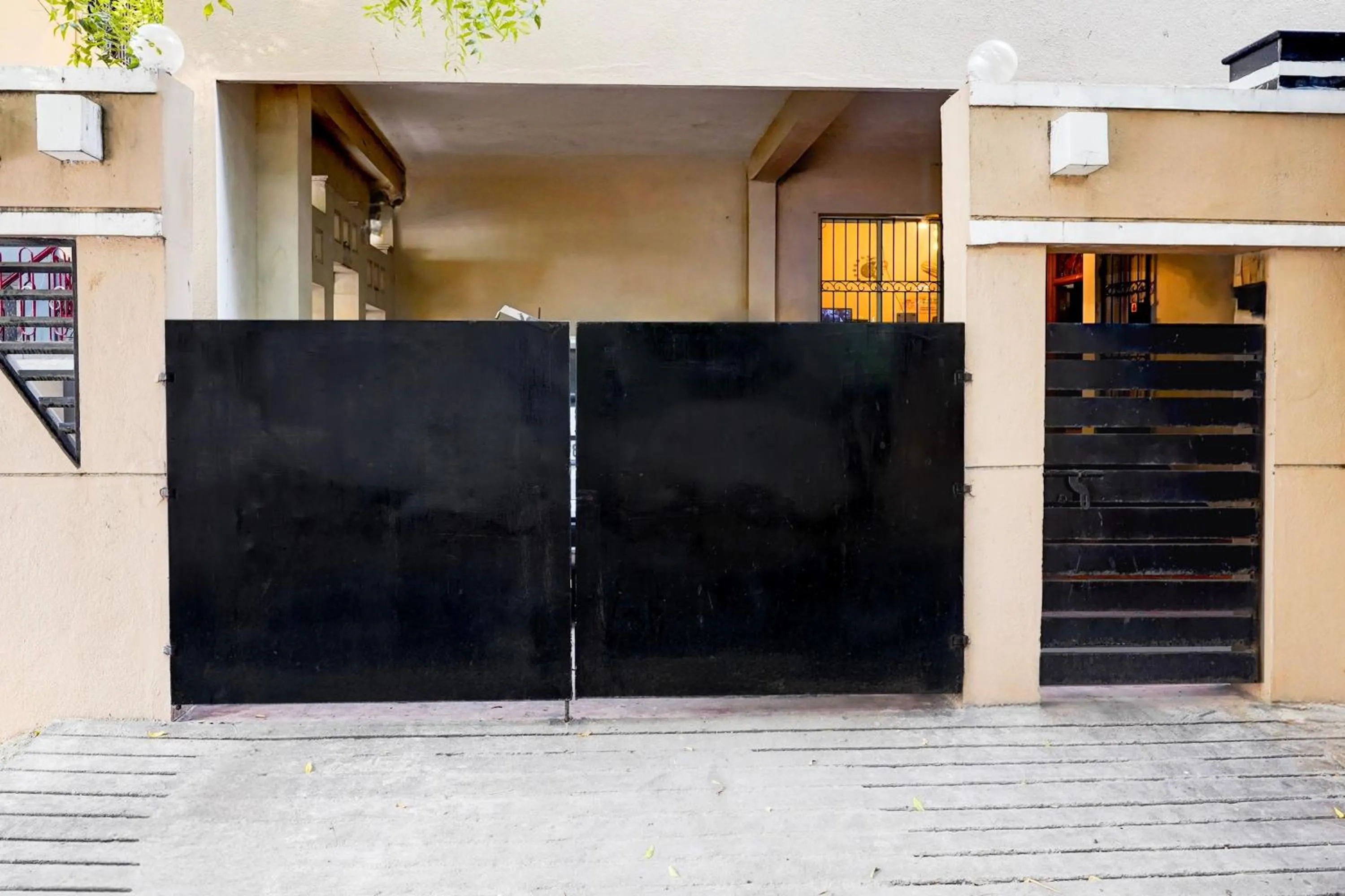 Facade/entrance in Super Hotel O Chrompet Near Rela Hospital