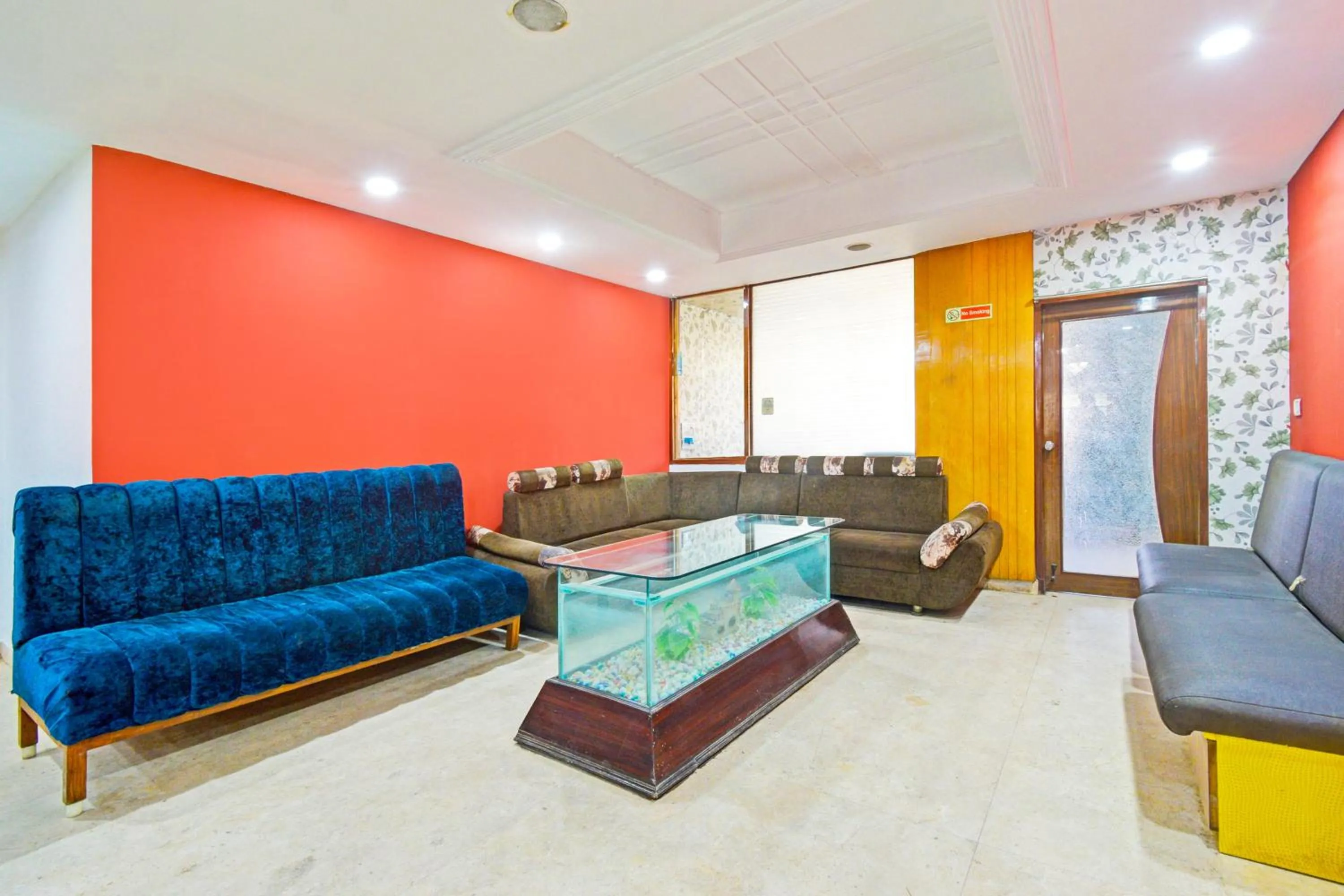 Lobby or reception in Super Townhouse Ameerpet Balkampet Road