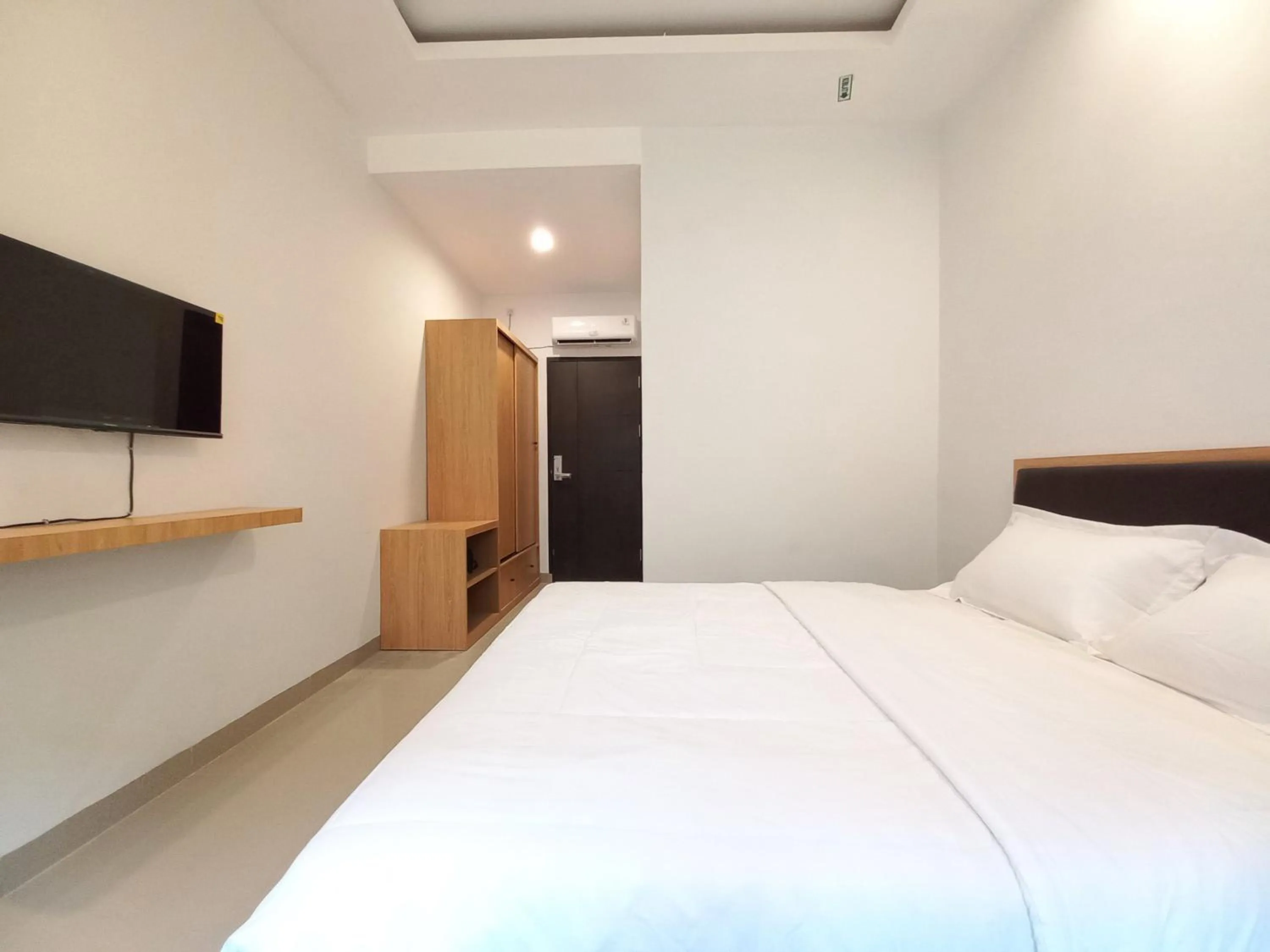 Bedroom, Bed in Sans Vibes Viandara Pekanbaru