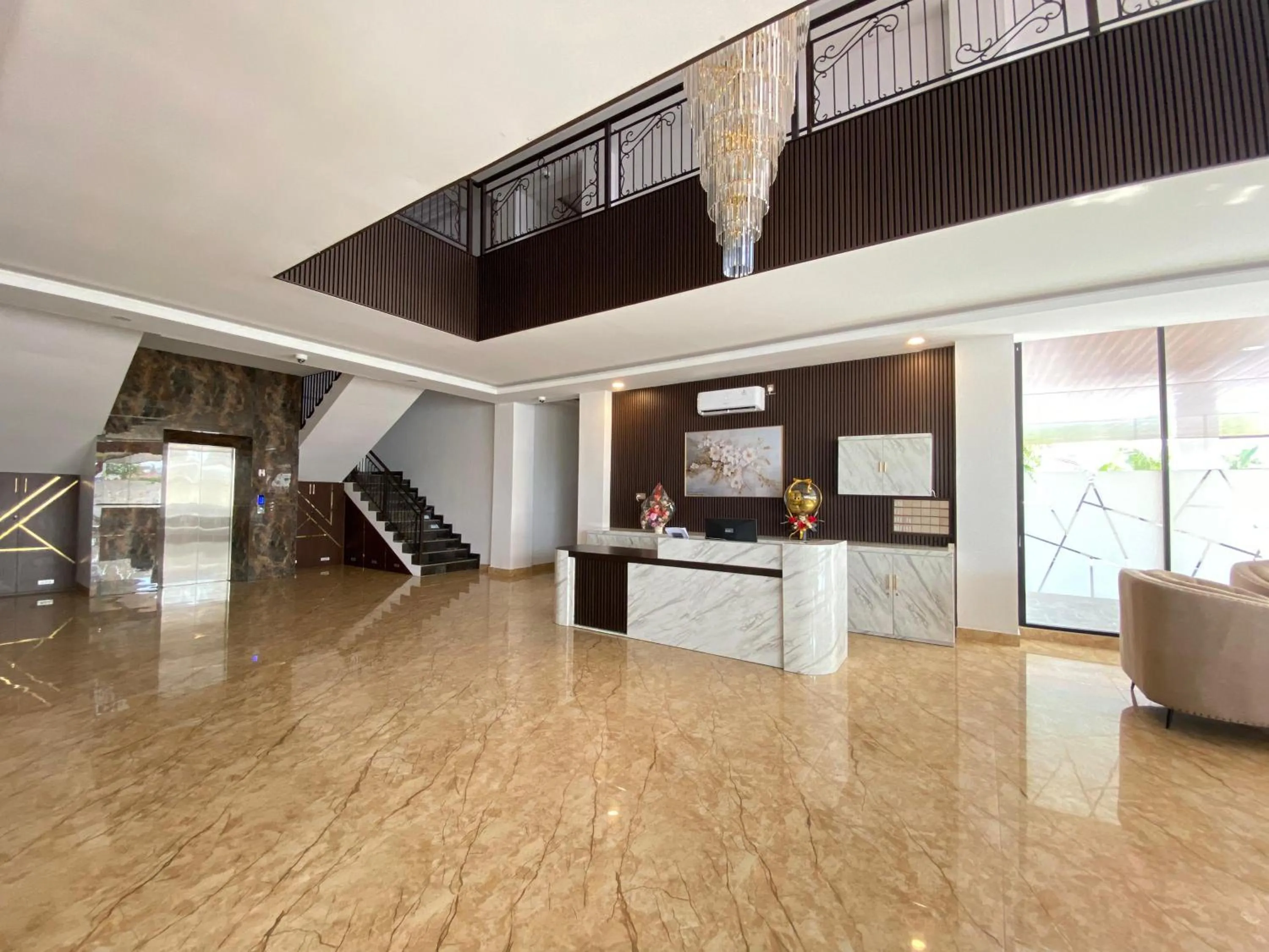 Lobby or reception in Sans Vibes Viandara Pekanbaru