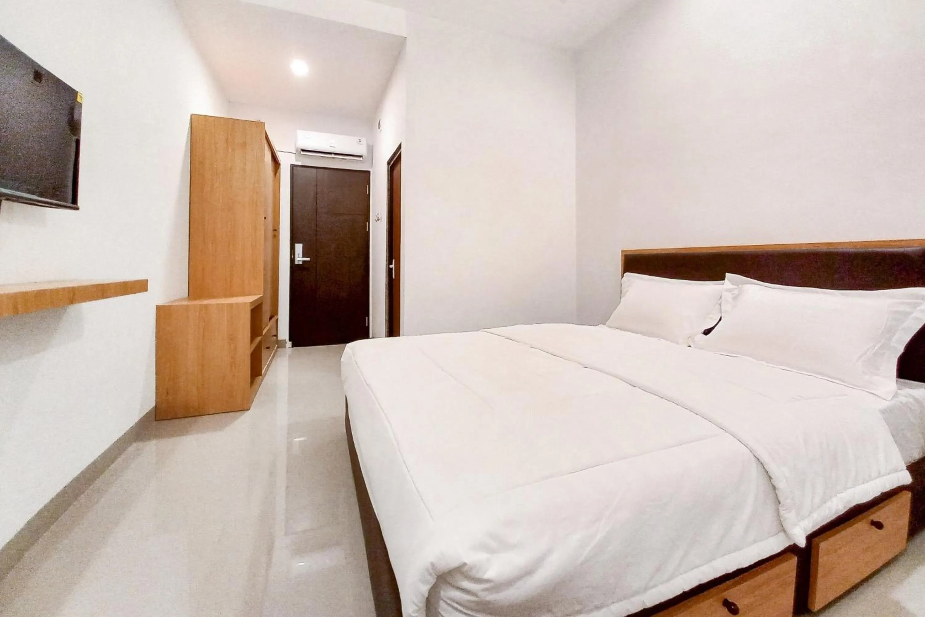 Bedroom, Bed in Sans Vibes Viandara Pekanbaru