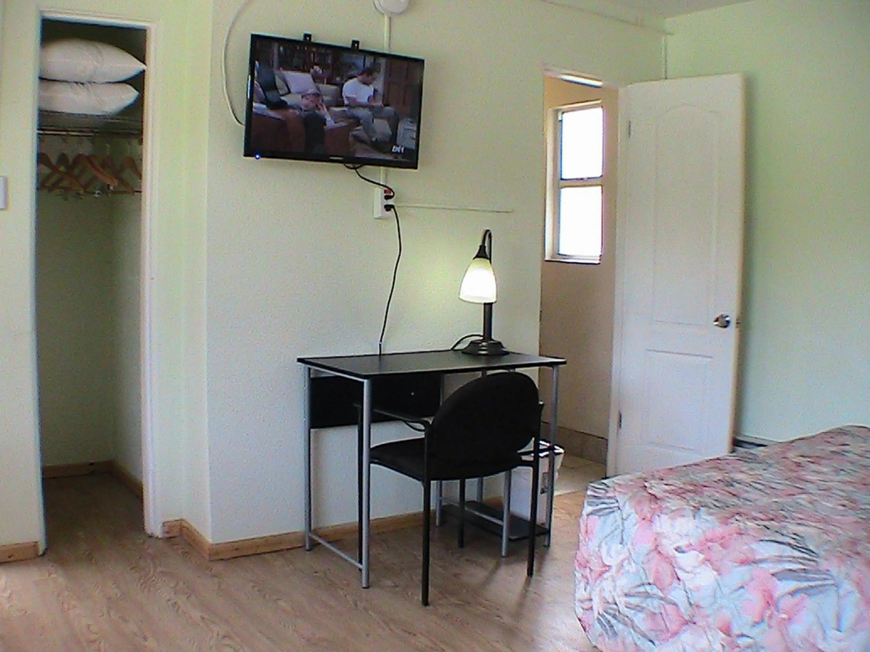 Bedroom, Bed in At Home Express Tangerine Inn