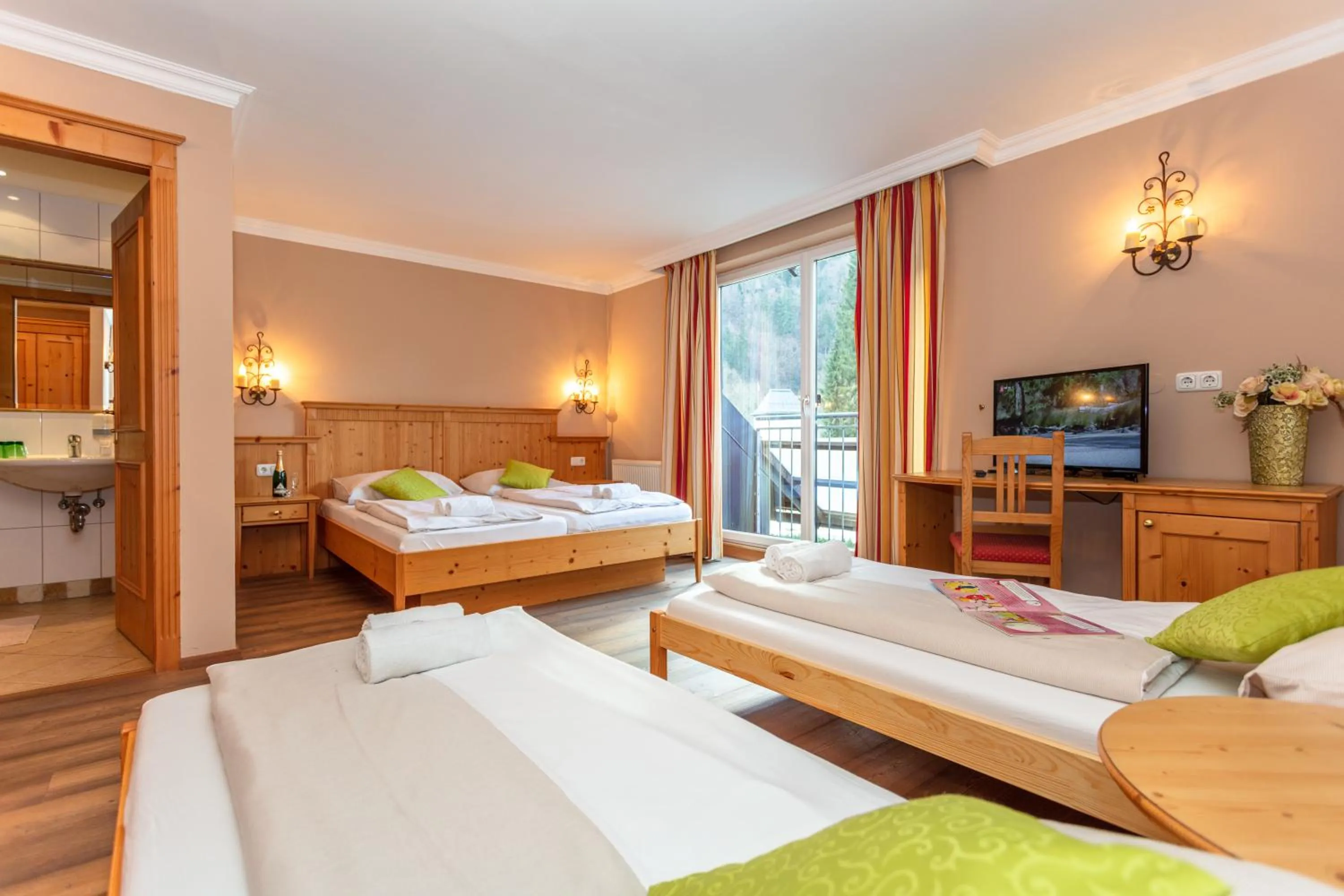 Bed in Landgasthof Fürstenbrunn