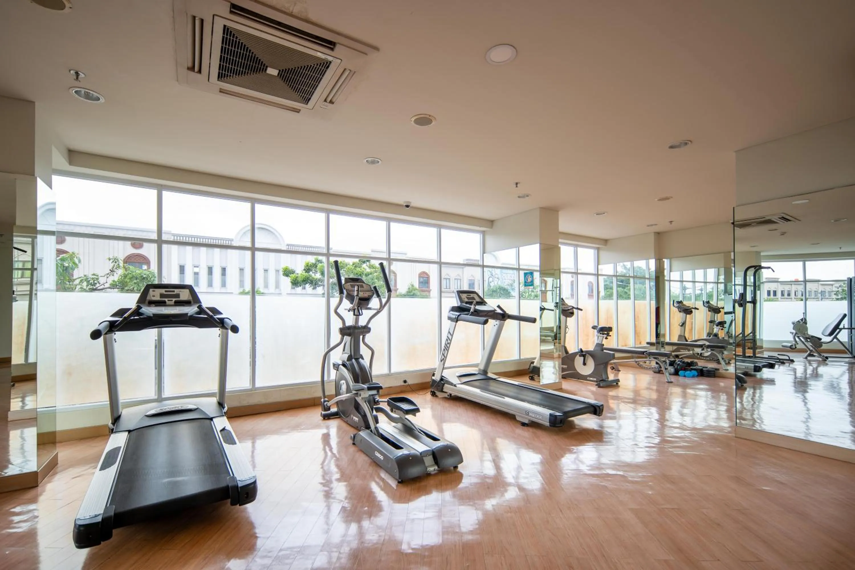 Fitness centre/facilities in Cove Merakey