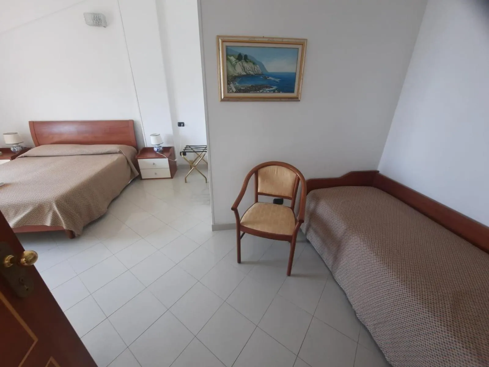 Bed in Hotel Leopold