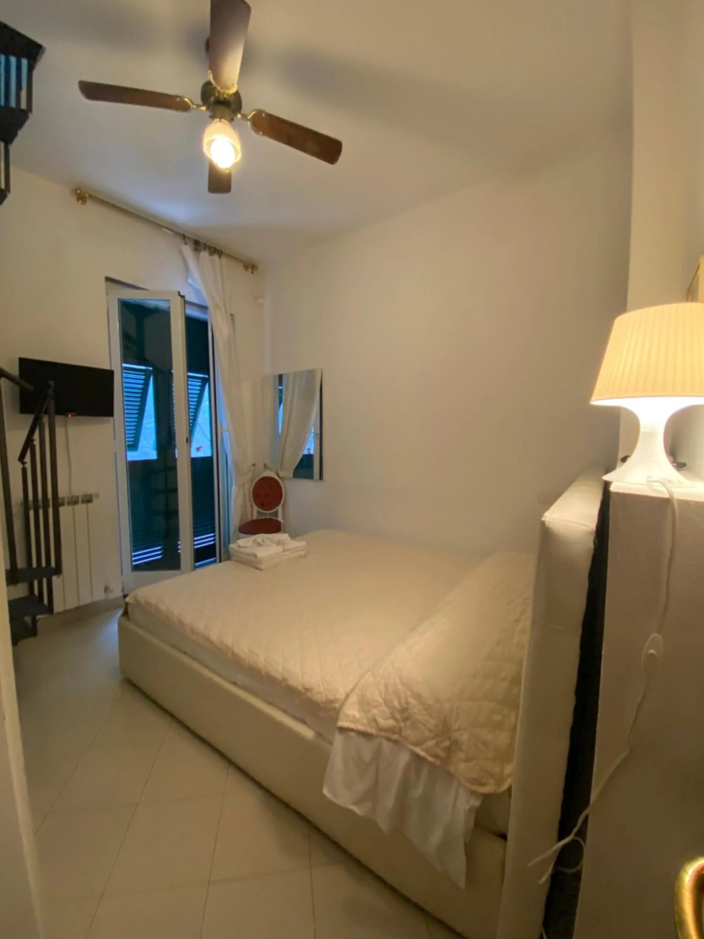 Bed in Hotel Leopold