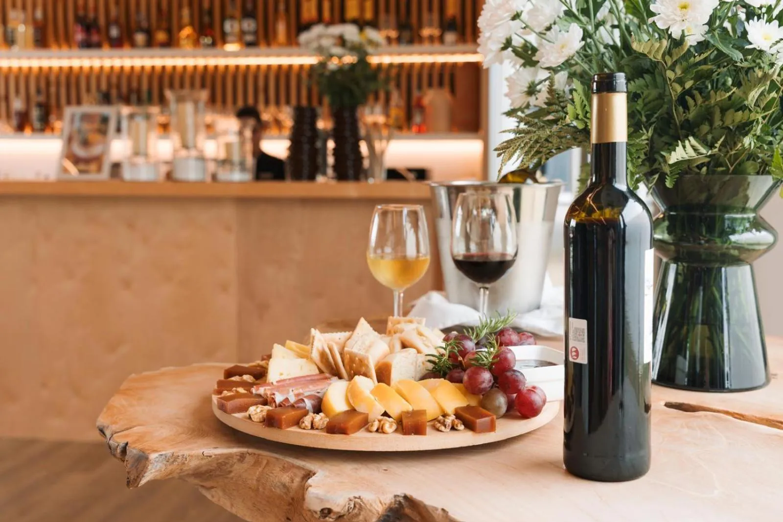 Food and drinks in Lusitano Garden Villas