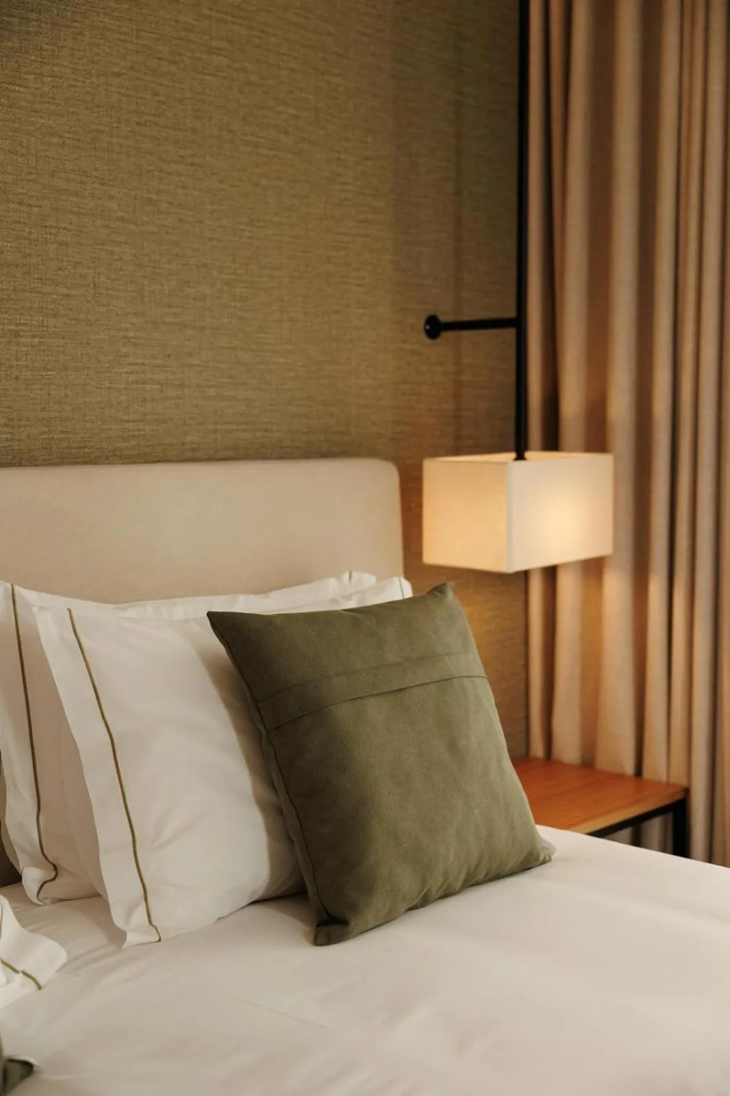 Bed in Lusitano Garden Villas