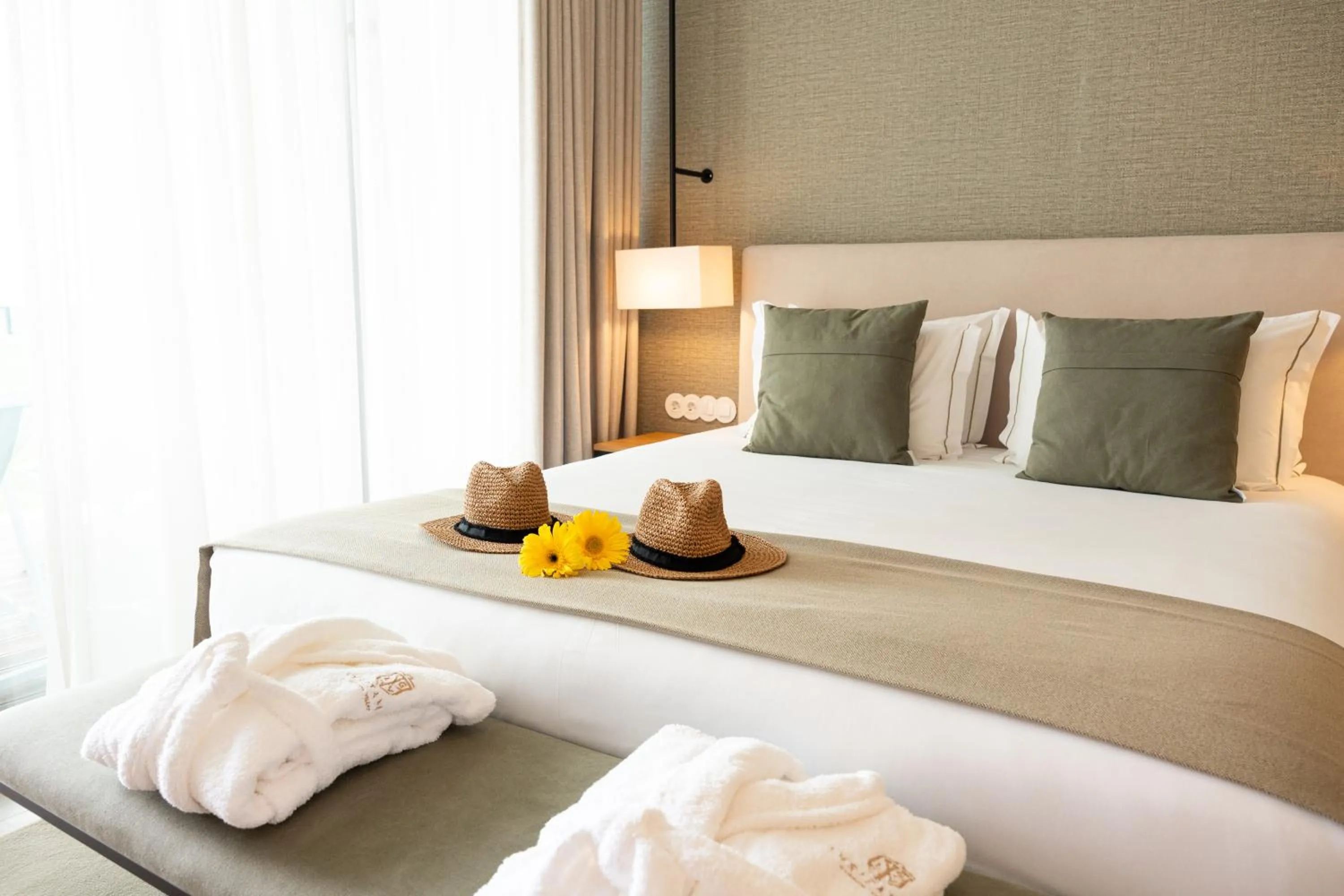 Bed in Lusitano Garden Villas