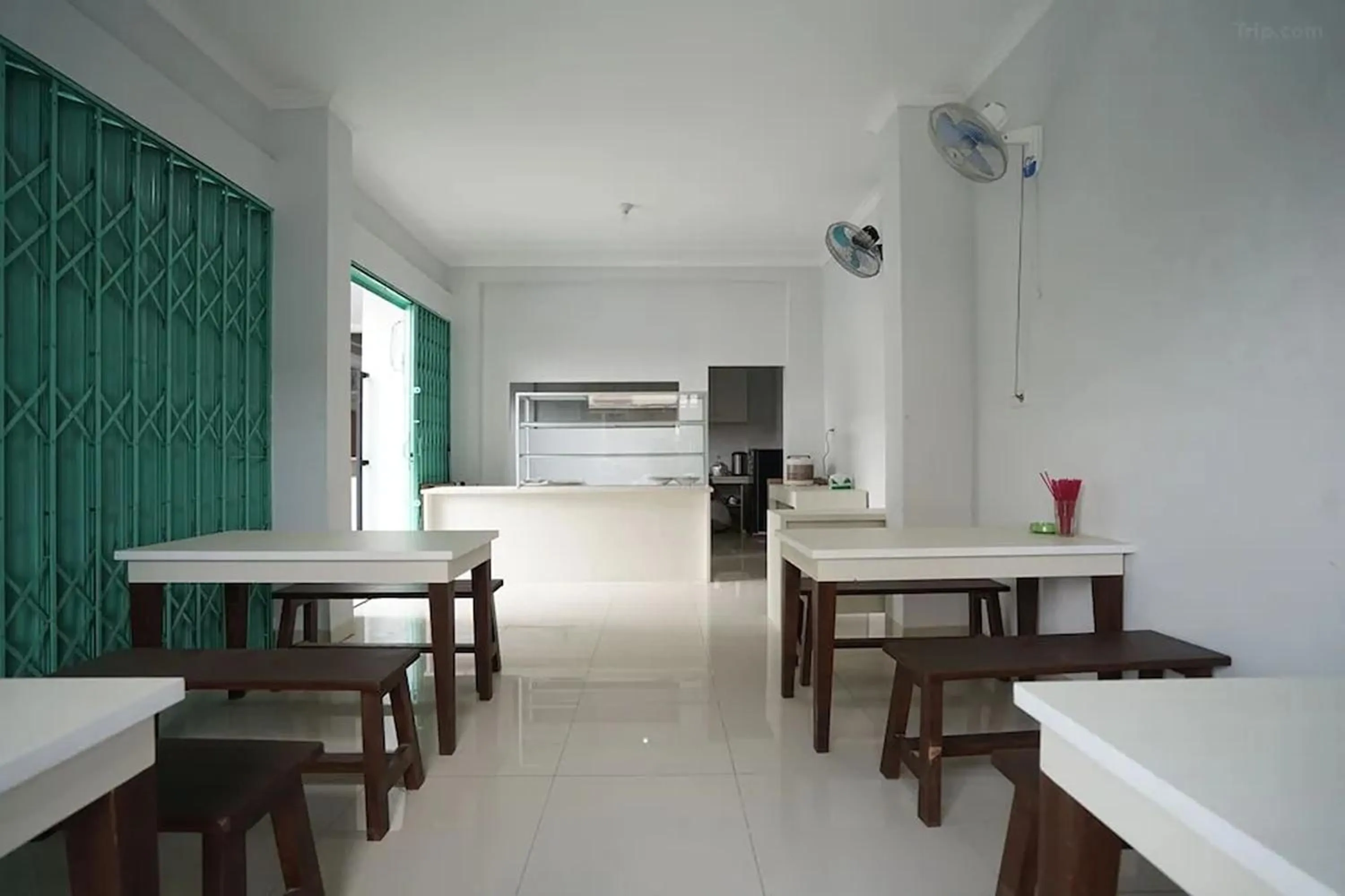 Dining area in Griya Safitri Syariah