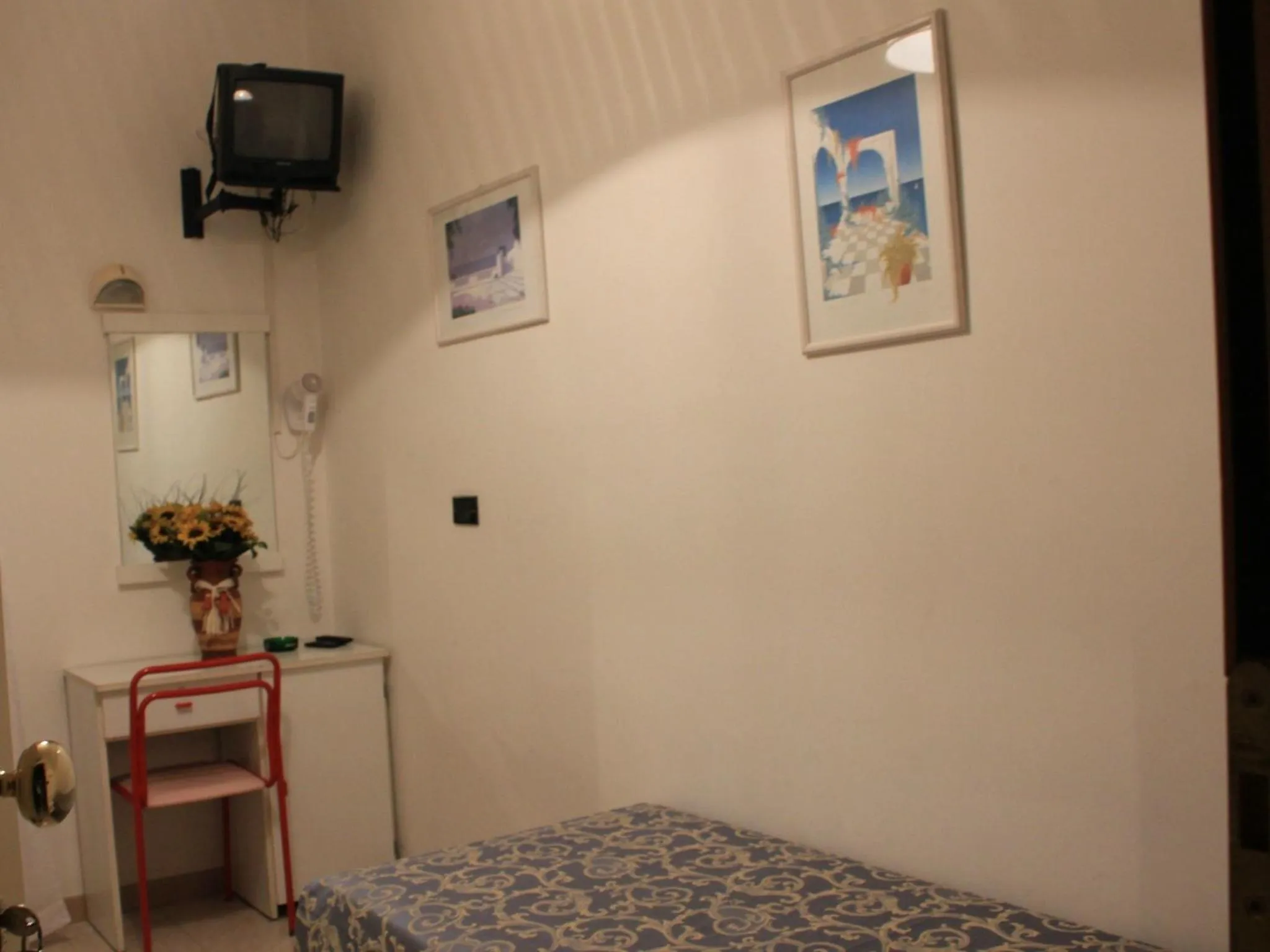 Bed in Hotel Morena Riccione Centrale