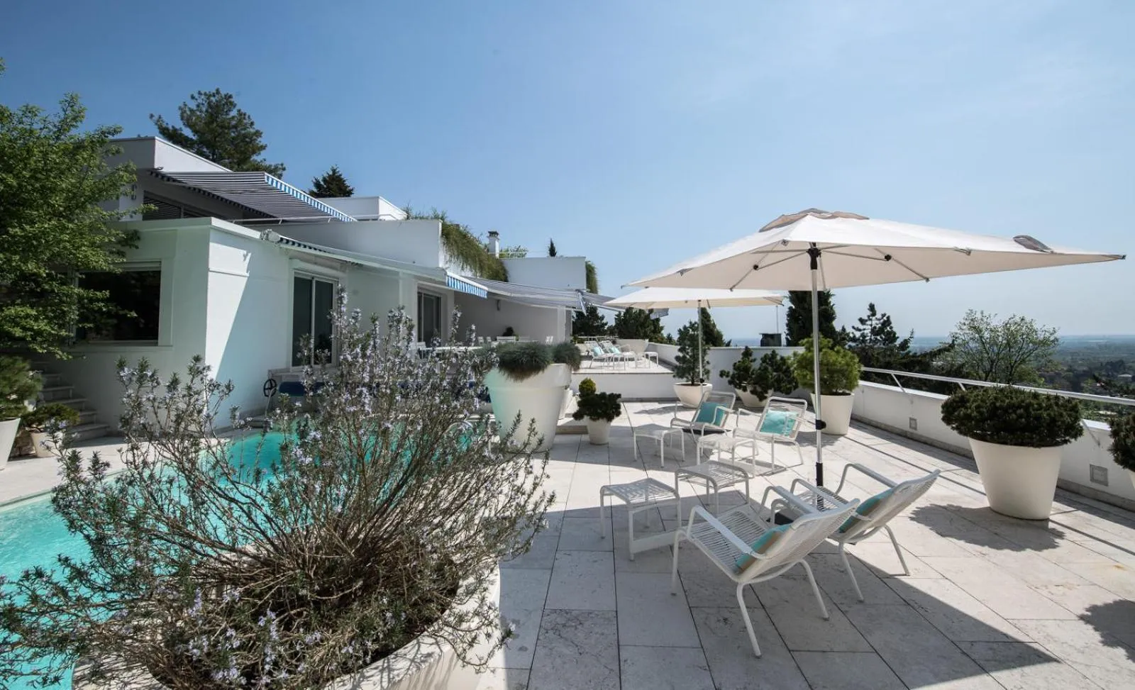 Patio in La Villa Haute Corniche