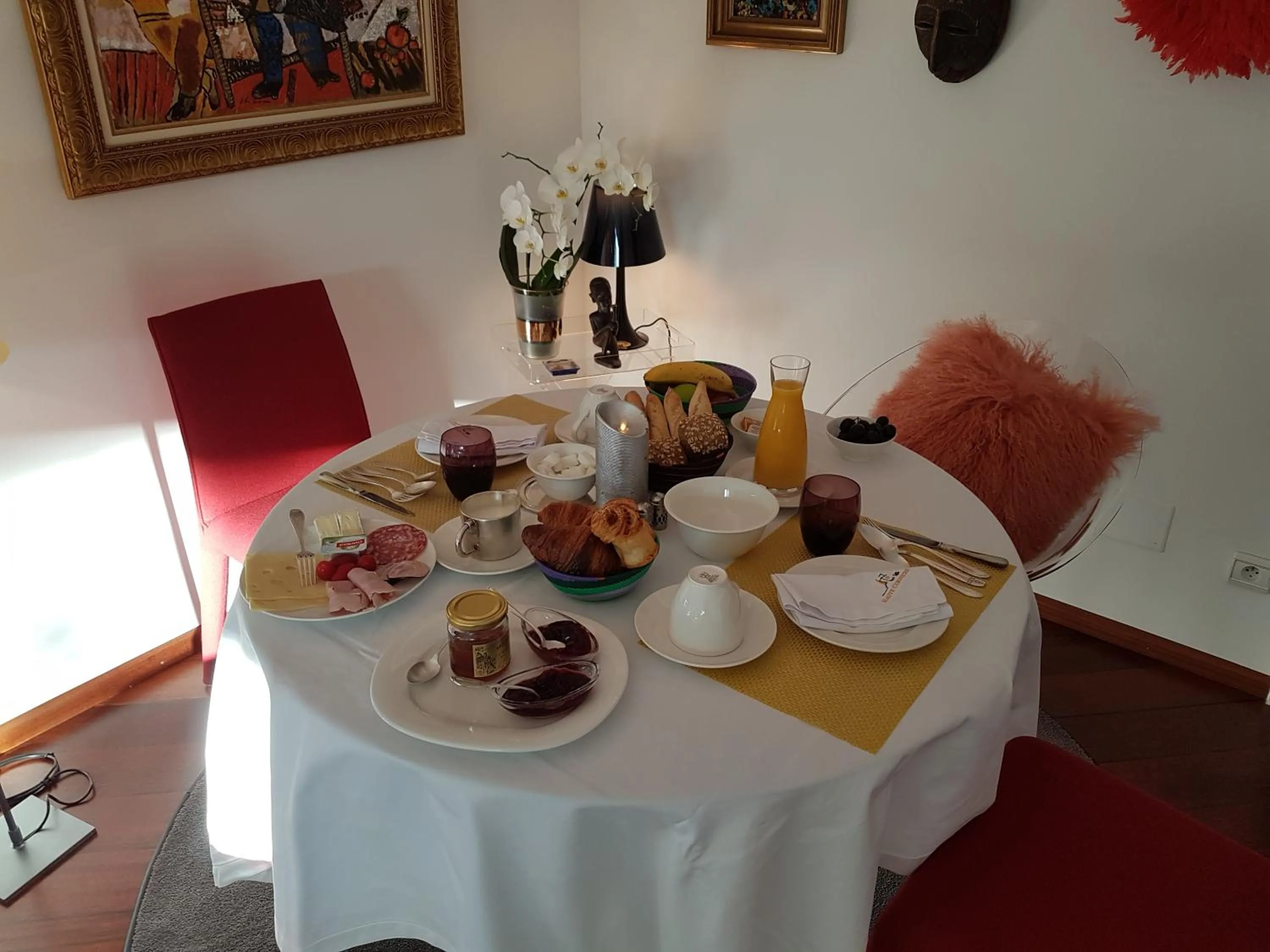 Breakfast in La Villa Haute Corniche