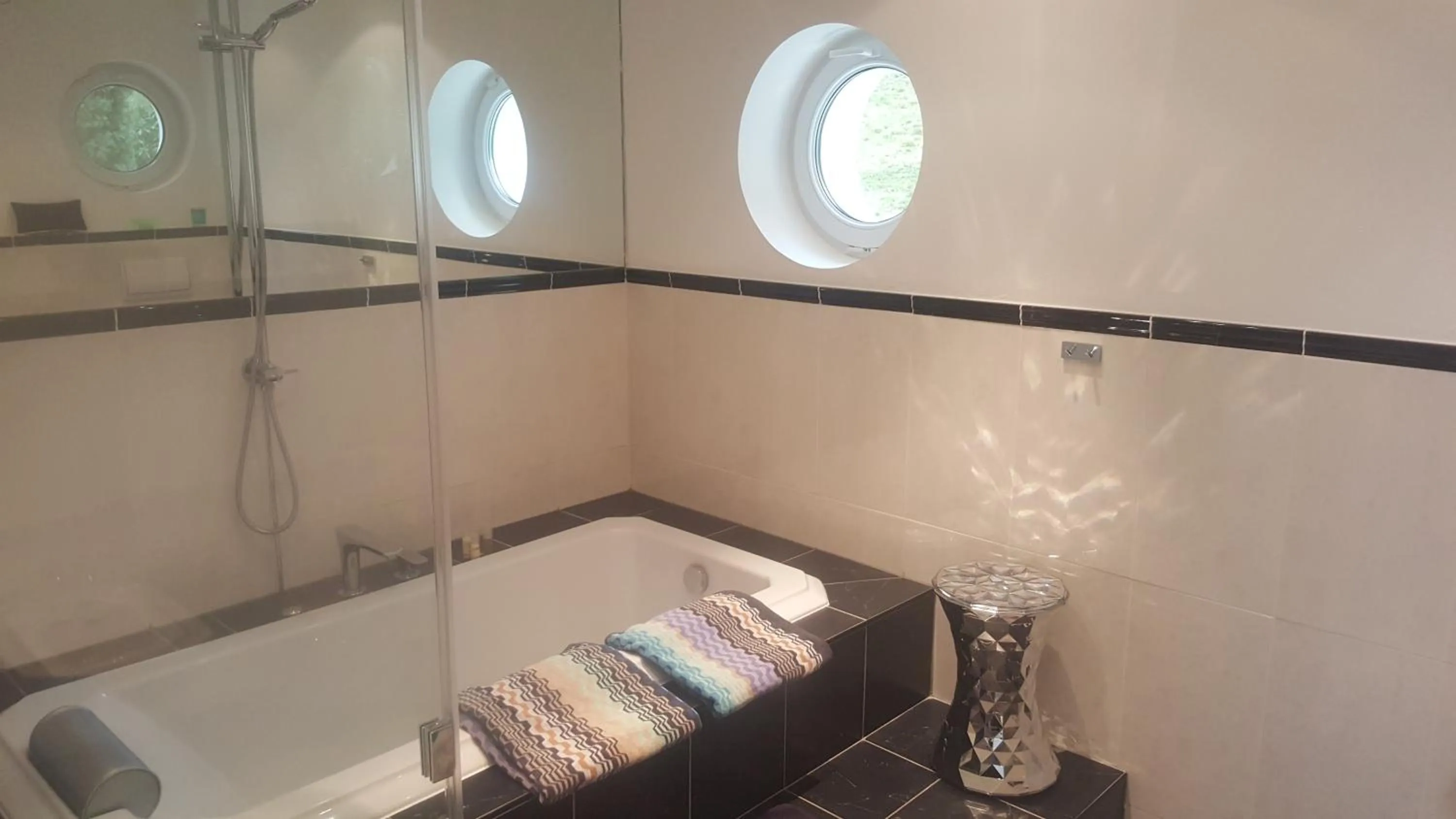 Bathroom in La Villa Haute Corniche