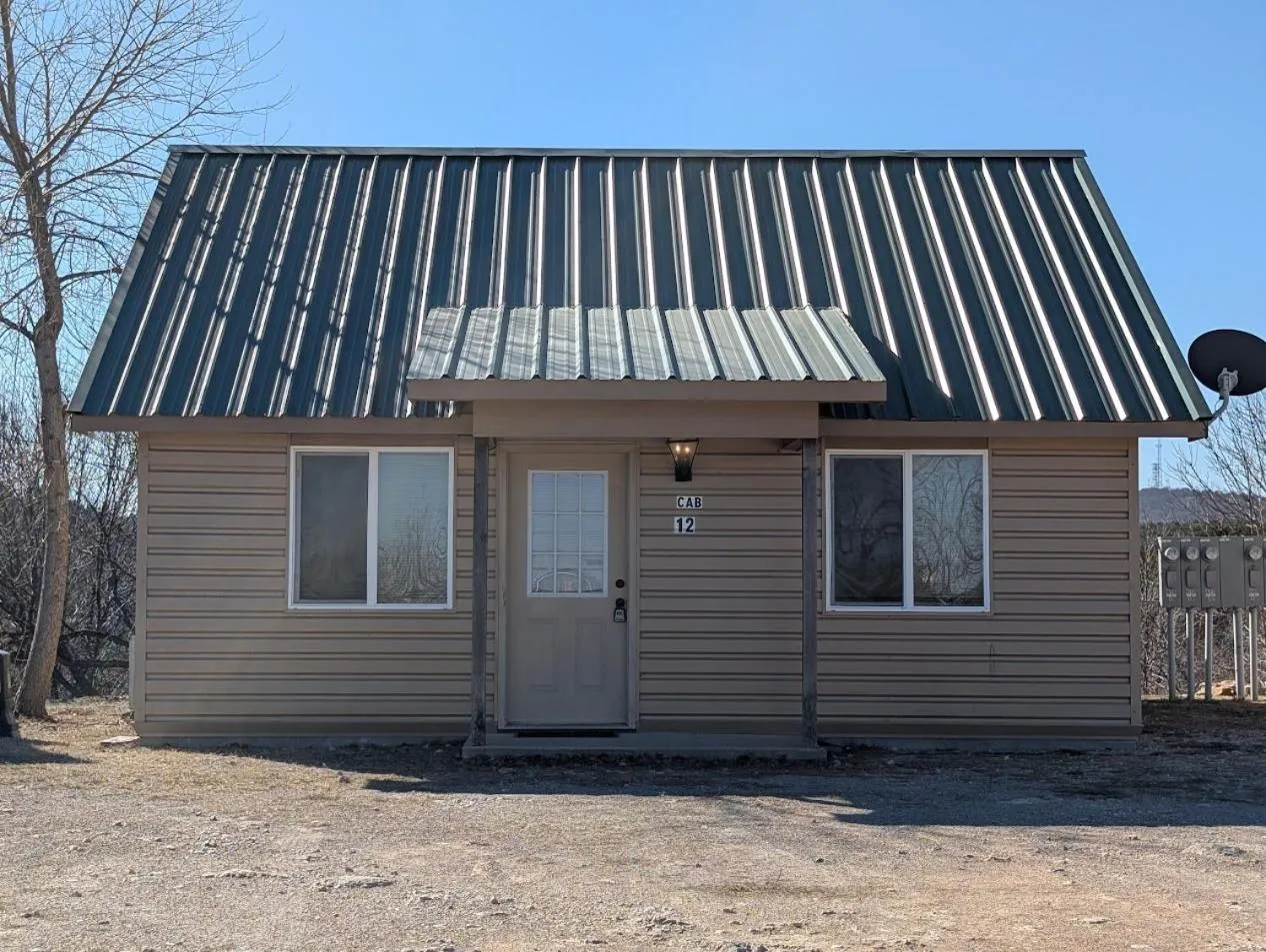 Property building in Cedarvale Cabins Turner Falls