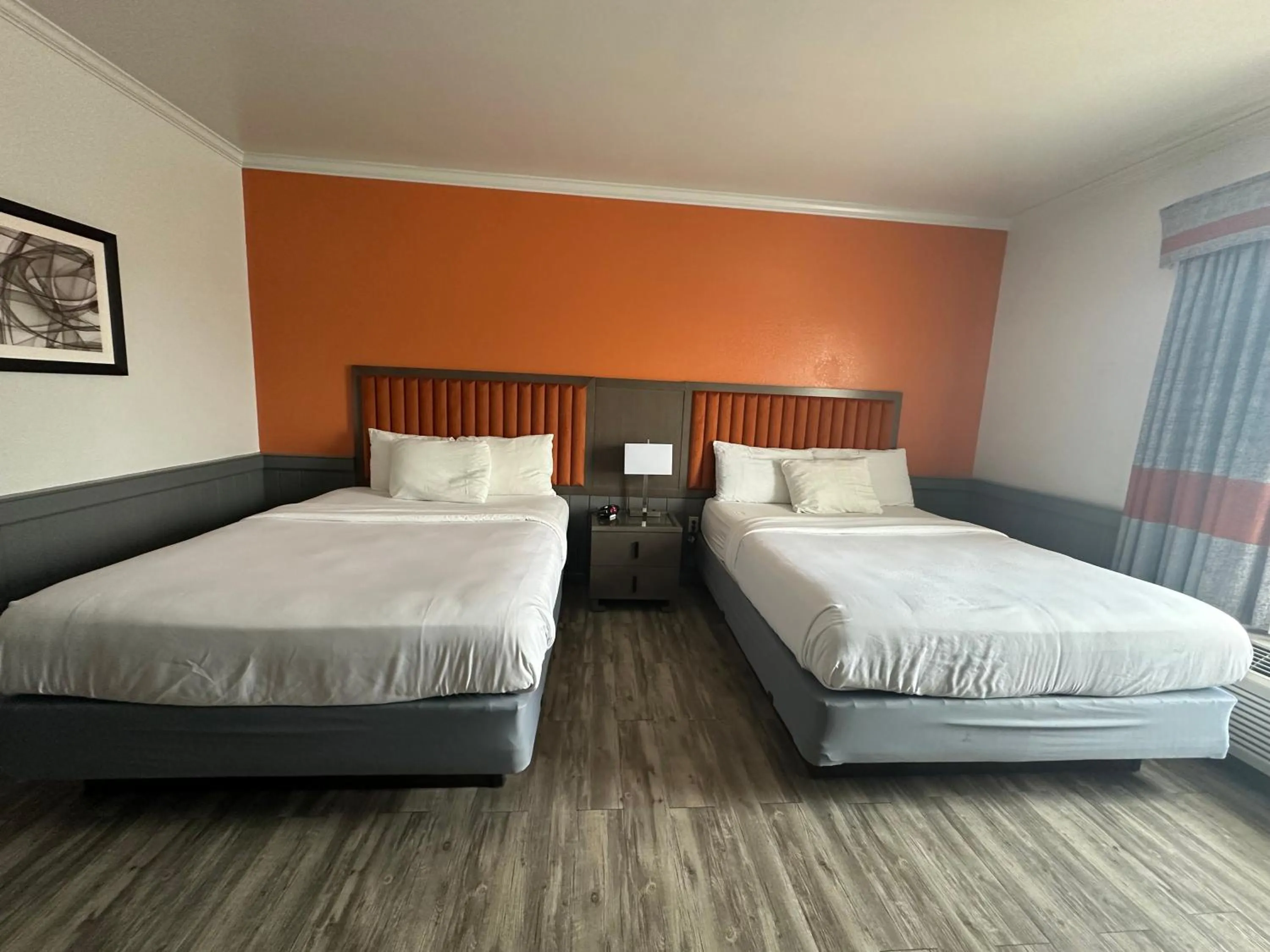 Bed in Inn at Mountainview