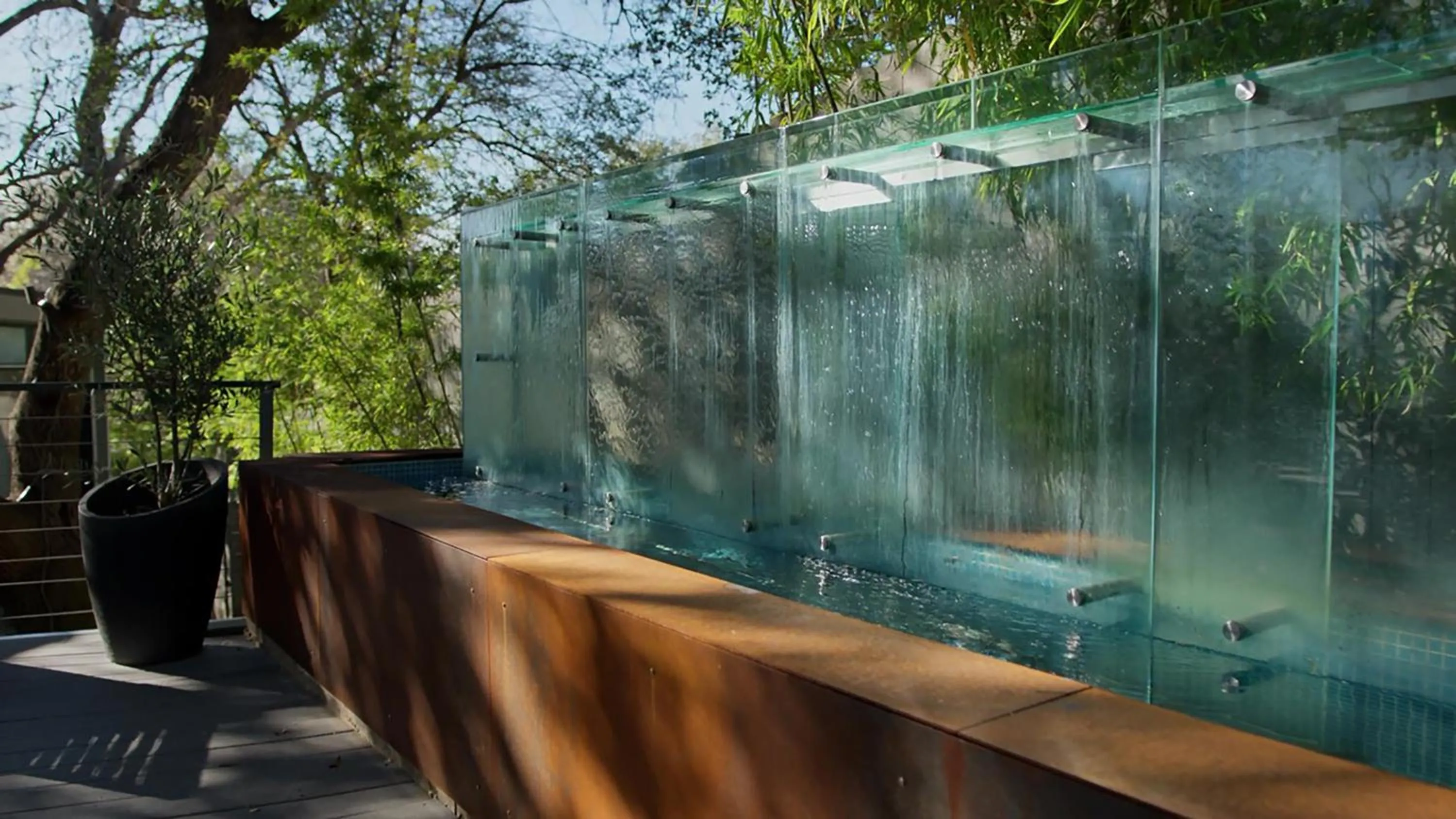 Property building in Frame Hotel - Treehouse