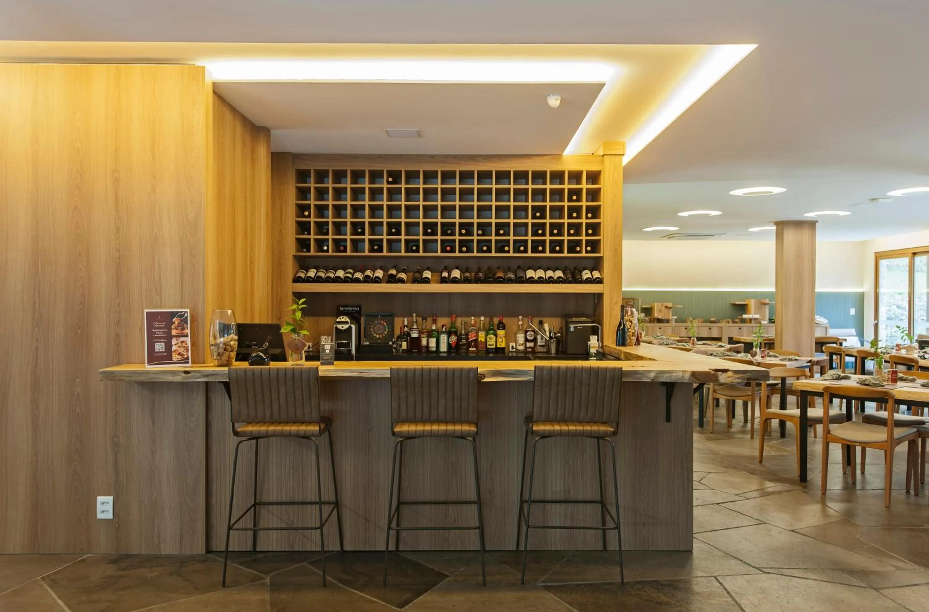 Restaurant/places to eat in Poehma Lago Negro by Livá OFICIAL