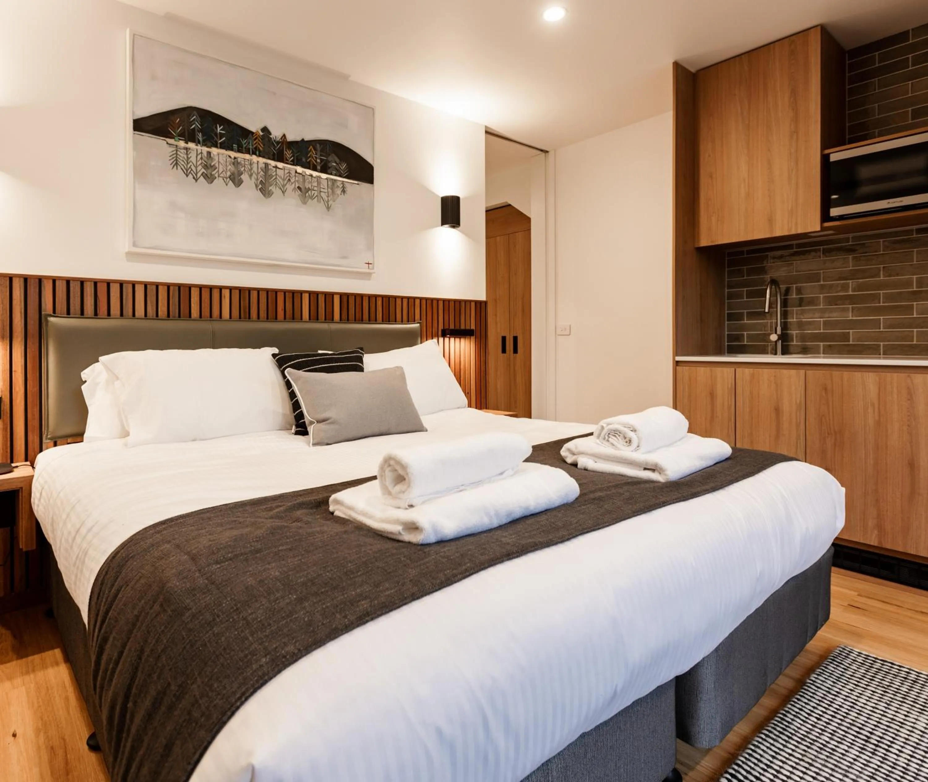 Bed in Oaks Lake Crackenback Resort