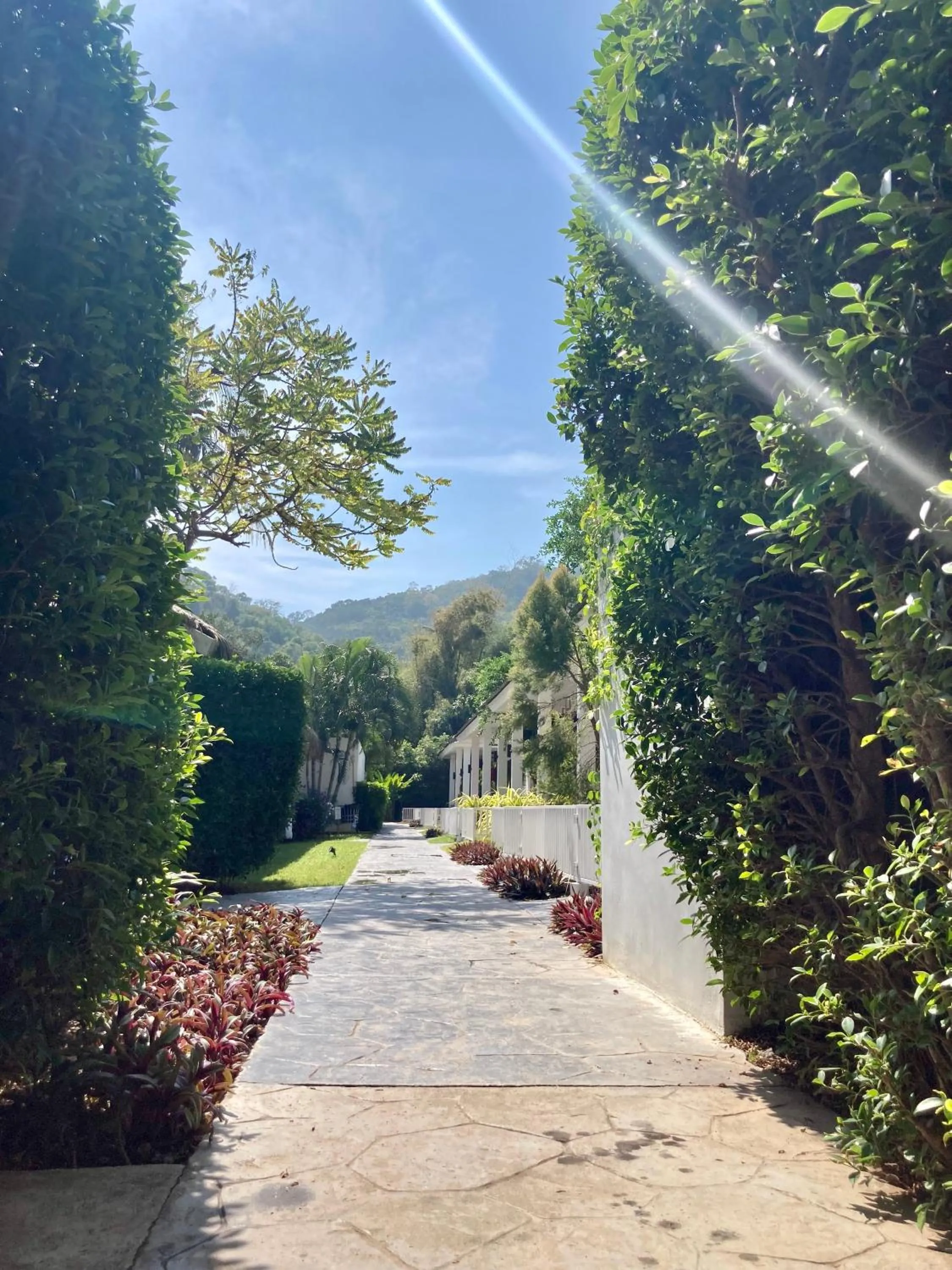 Garden View Pet Friendly Room in Sanae Beach Hua Hin