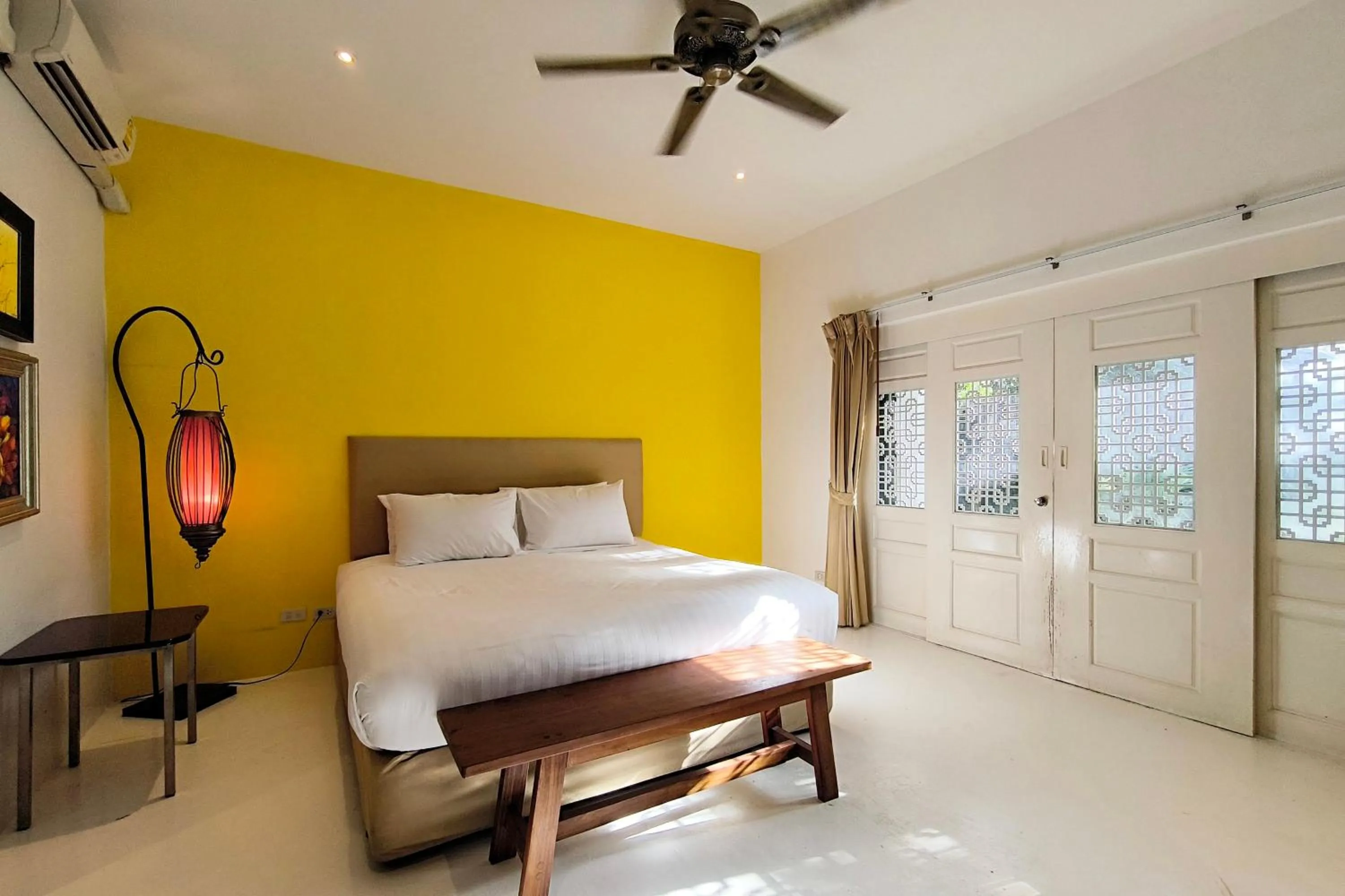 Bed in Sanae Beach Hua Hin