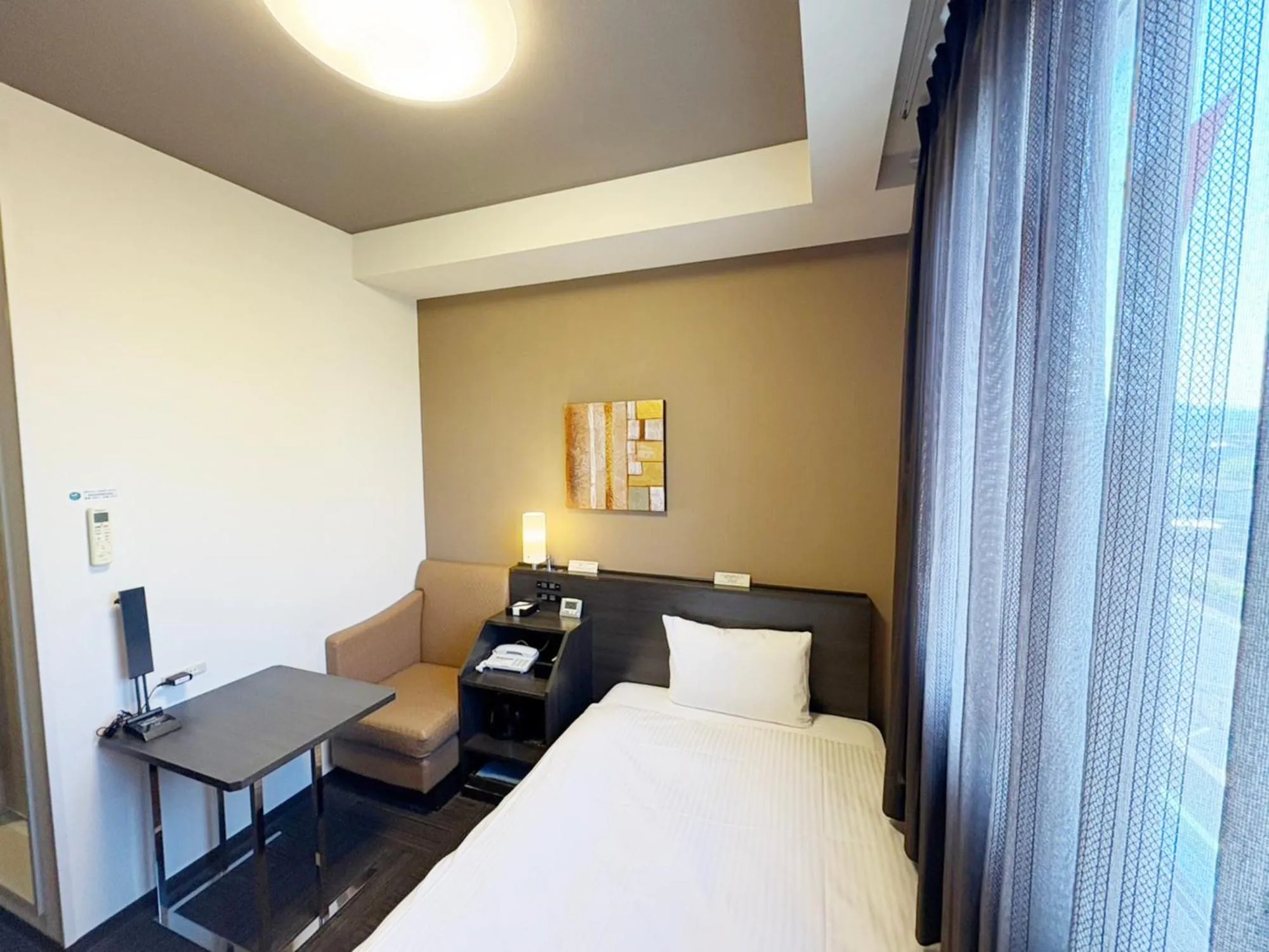 Photo of the whole room, Bed in Hotel Route Inn Annaka