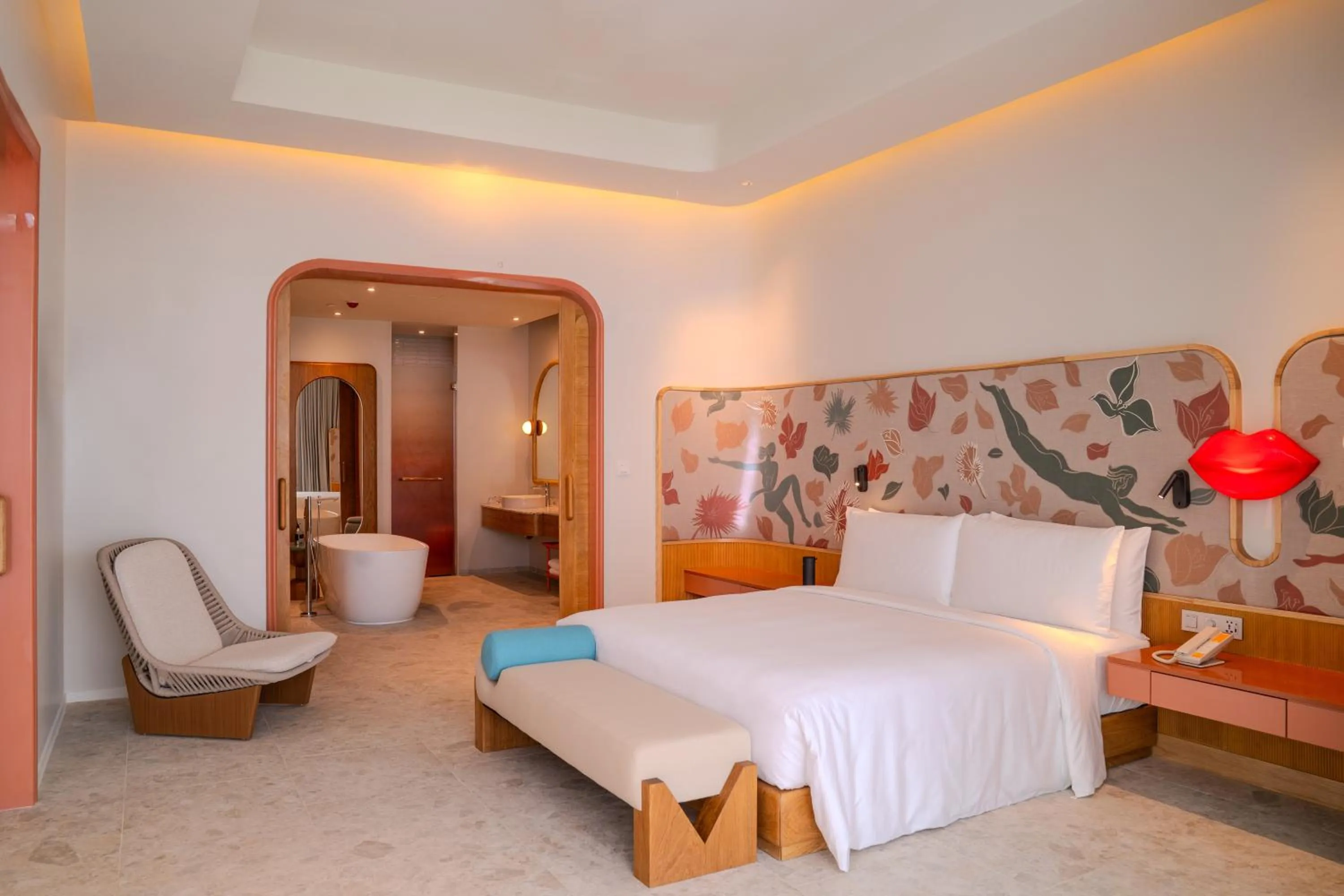 Bedroom, Bed in The Standard, Pattaya Na Jomtien