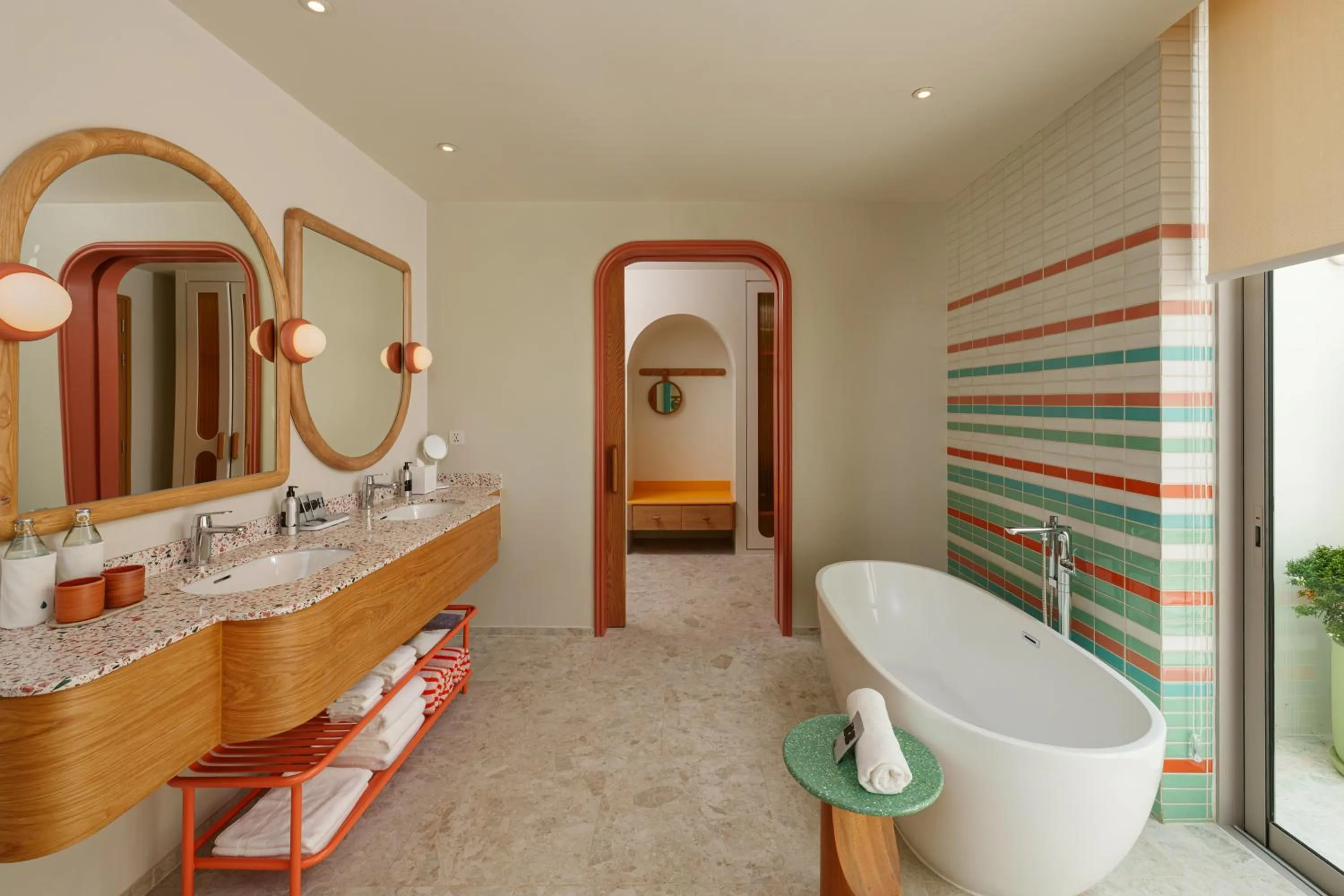 Toilet in The Standard, Pattaya Na Jomtien