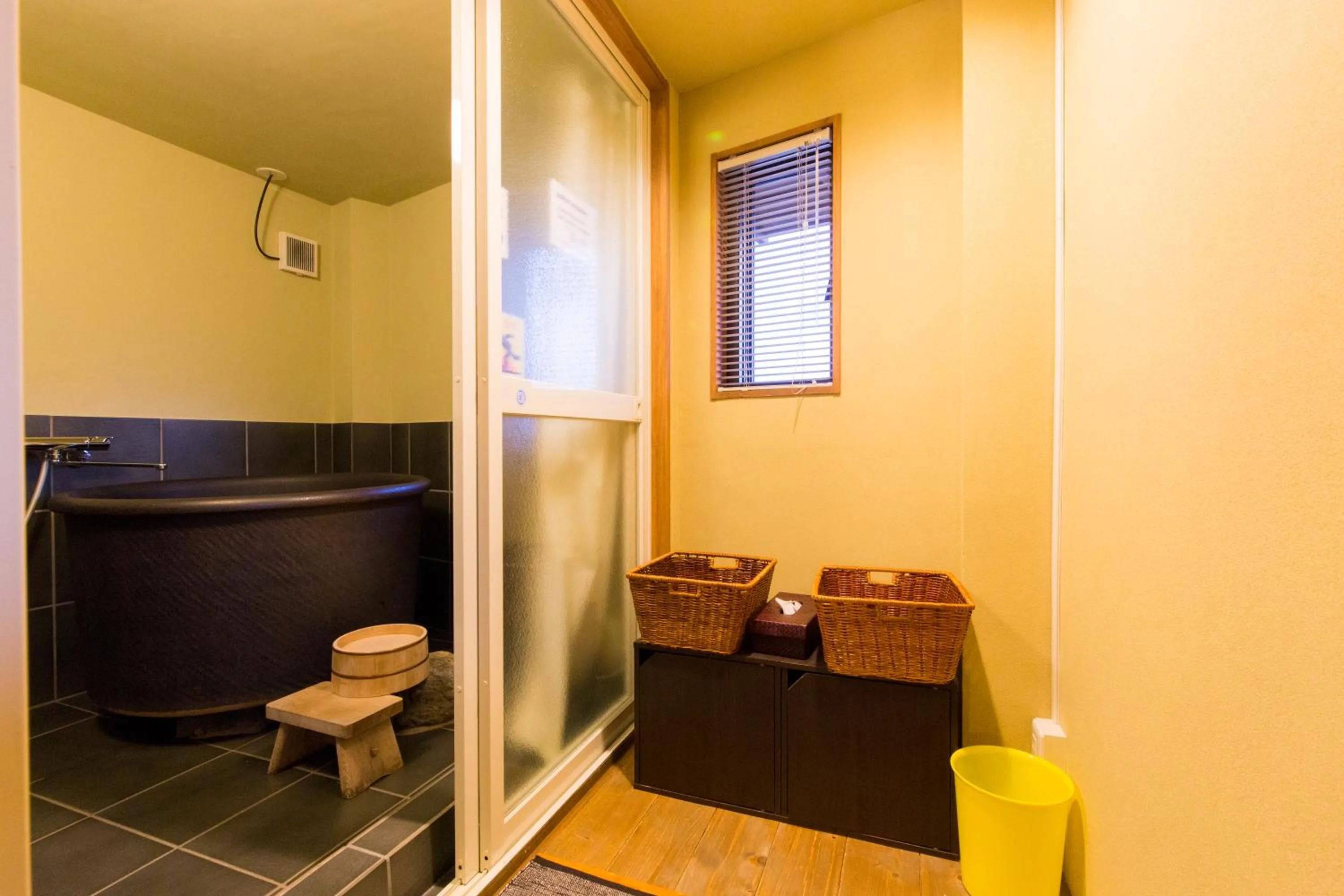 Hot Tub in Kyo no Yado Sangen Ninenzaka