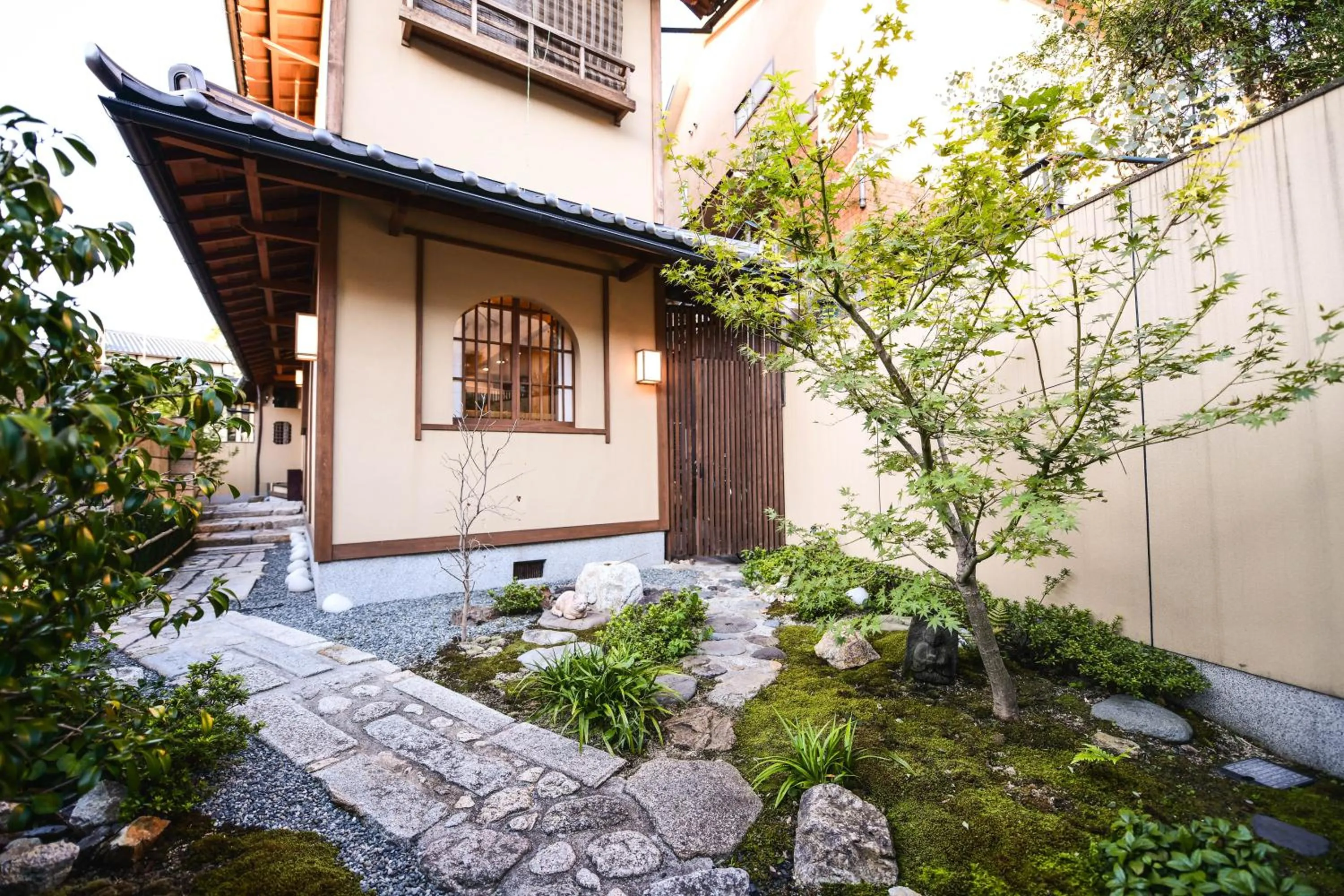 Property building in Kyo no Yado Sangen Ninenzaka
