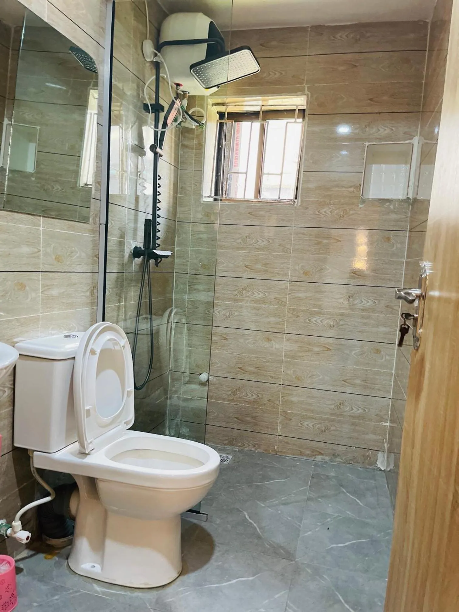 Toilet in Hotel Padelia Apartment Airport Road Lagos
