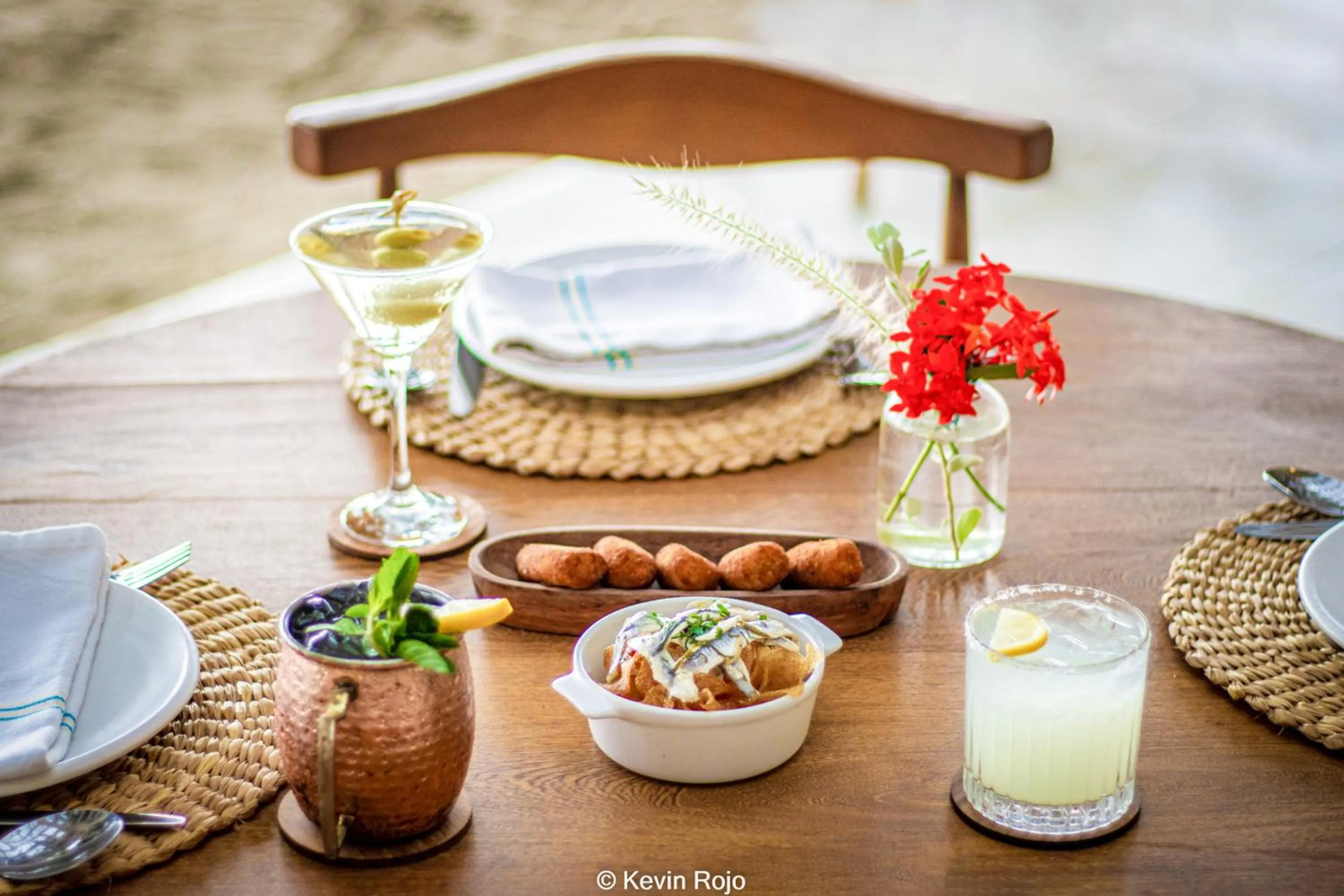 Restaurant/places to eat in Hotel Pomelo