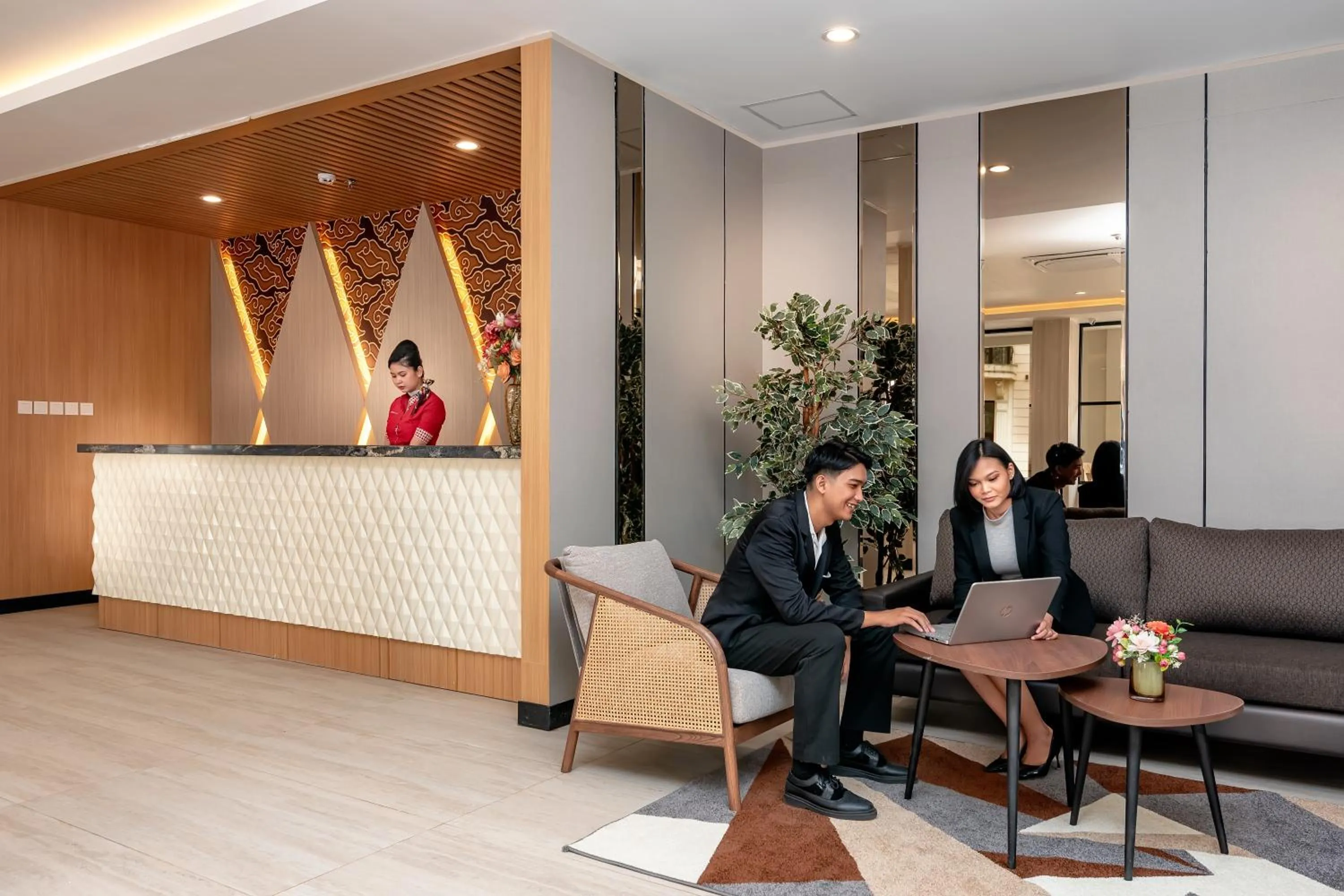 Lobby or reception in d'primahotel Bandar Balikpapan