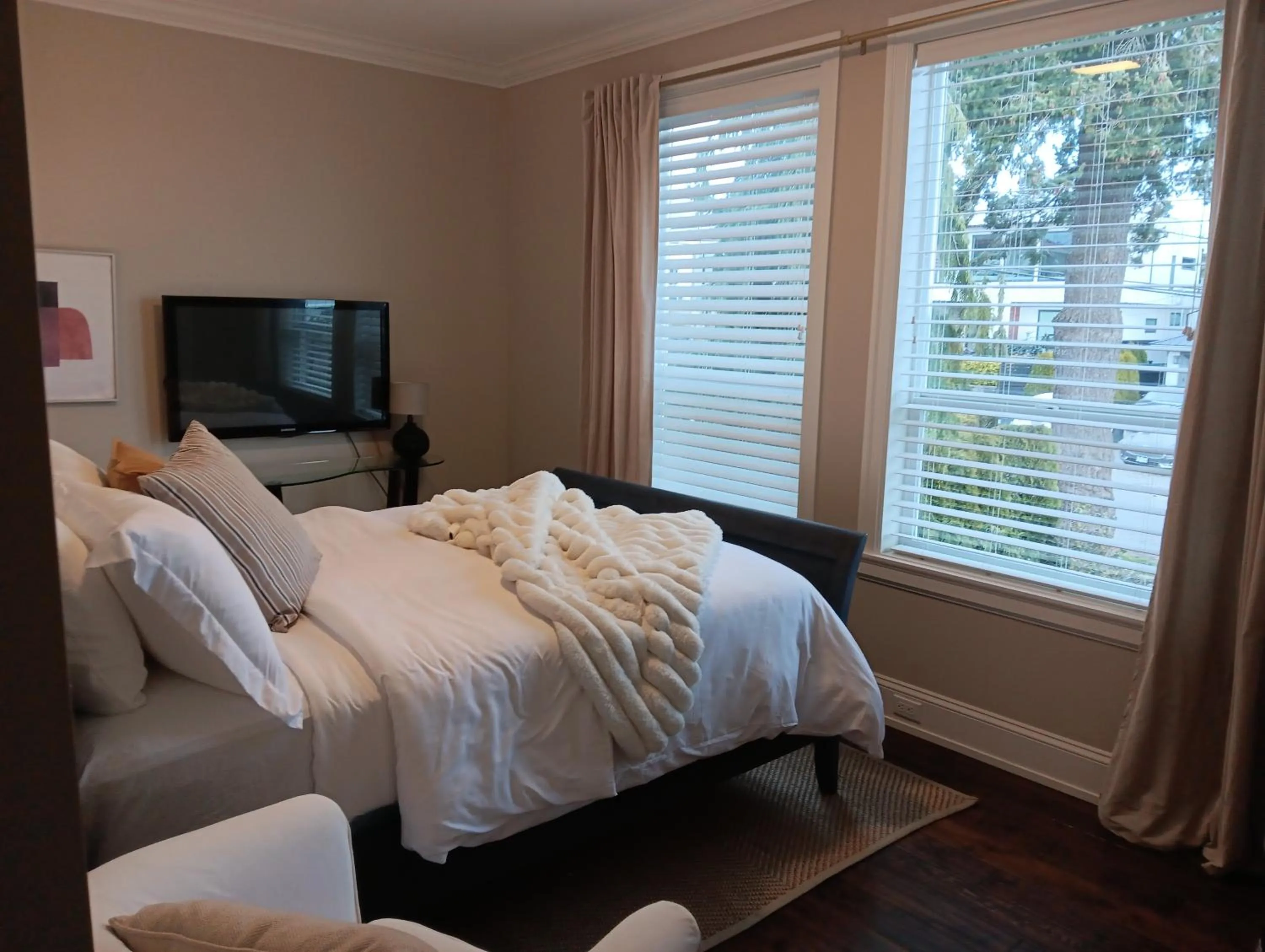 Bed in Sand and Salt Bed & Breakfast