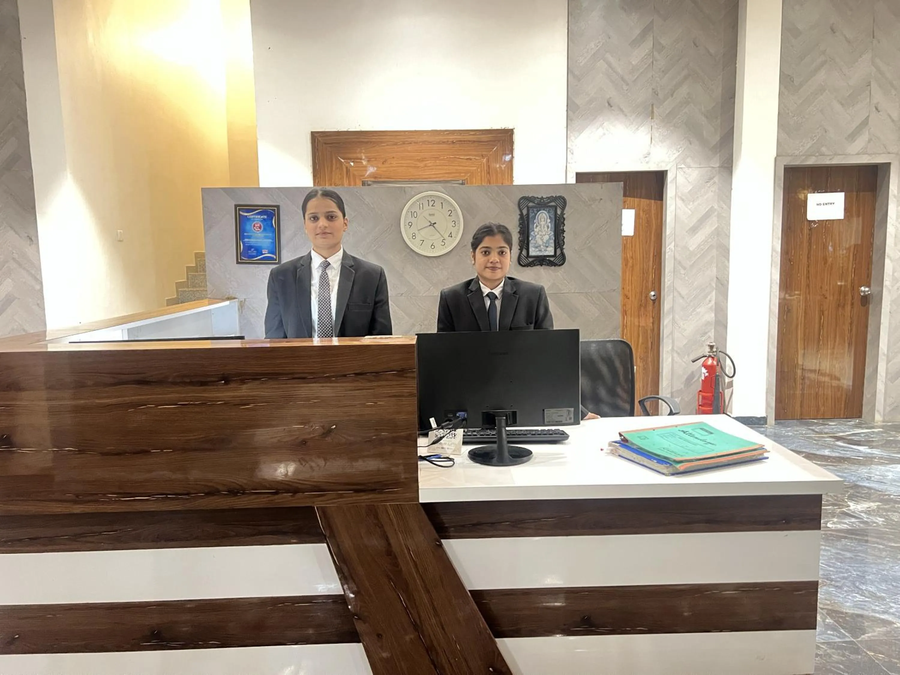 Lobby or reception in Daksh The Valley Resort - Saputara