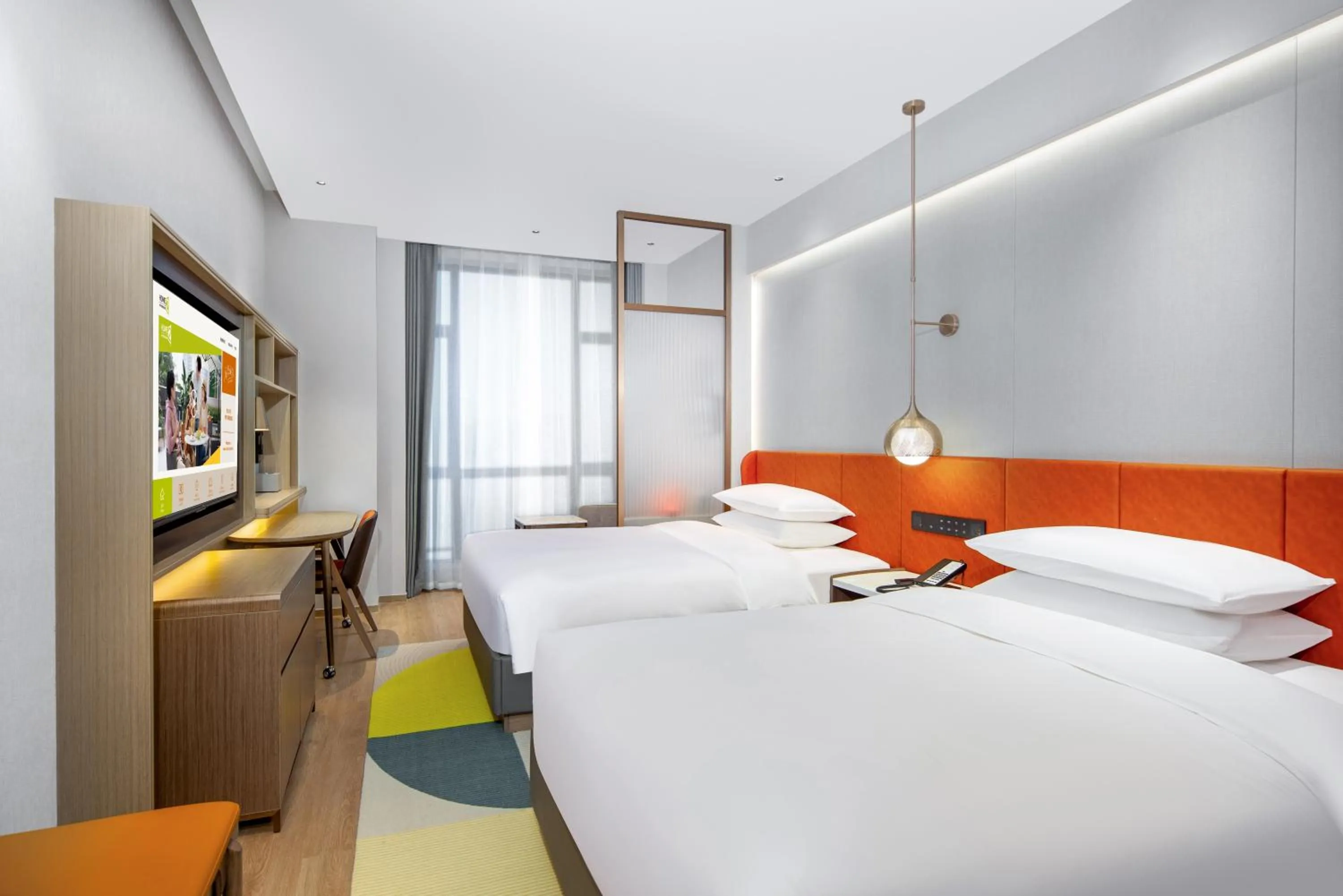 Photo of the whole room, Bed in Home2 Suite by Hilton Foshan Lishui