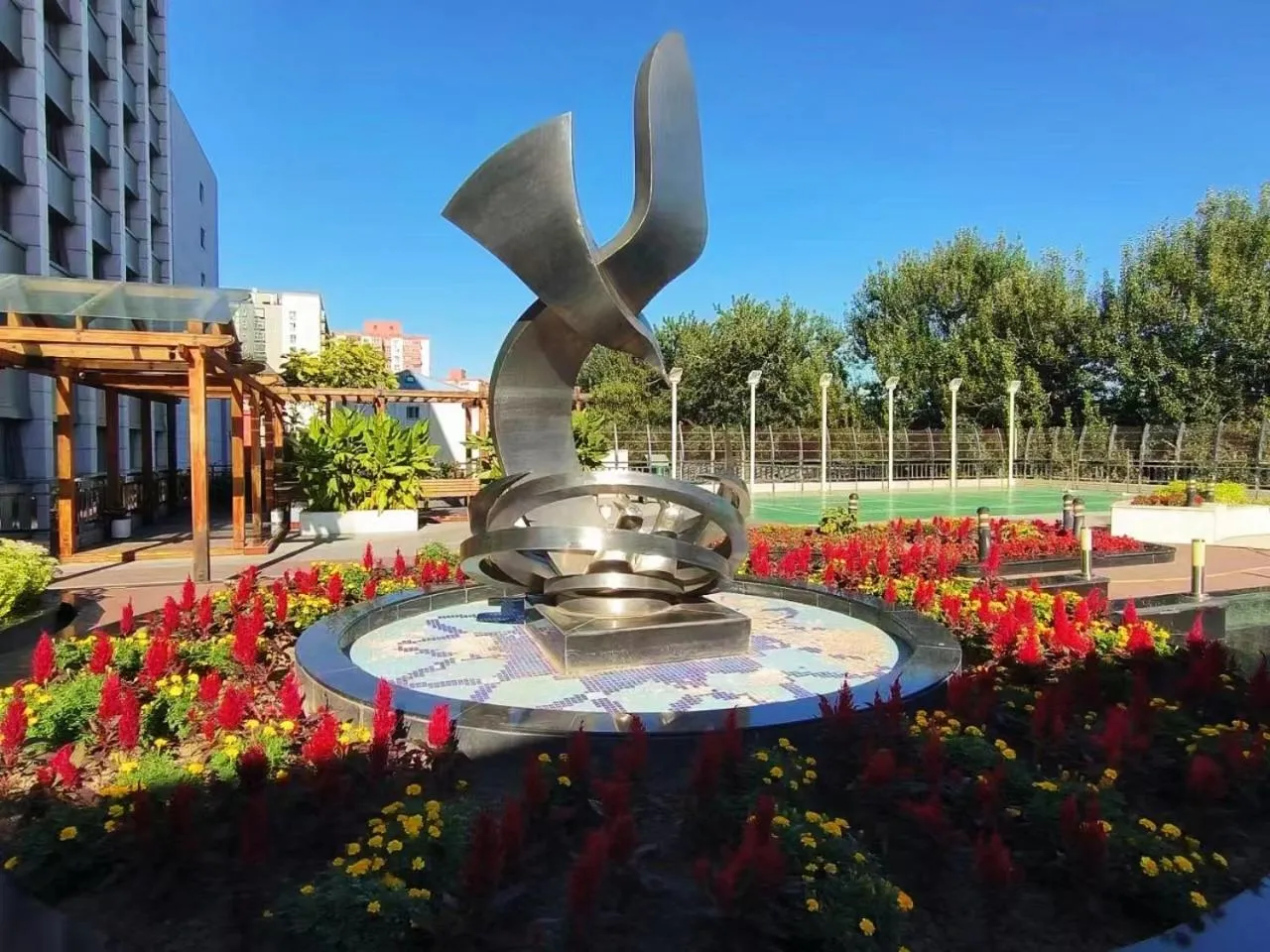 Hiking in Beijing Shengli Hotel