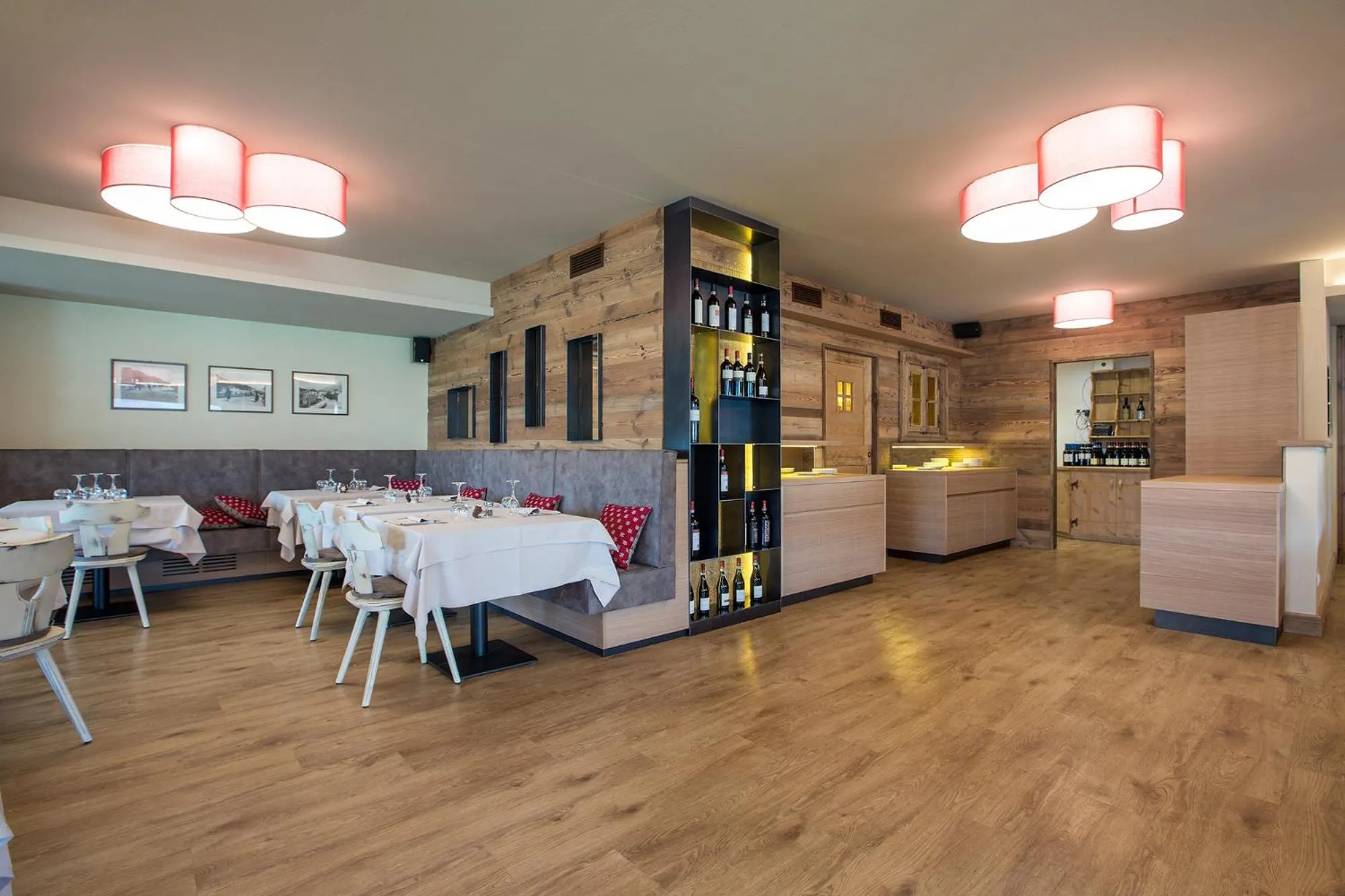 Restaurant/places to eat in Hotel Vallechiara