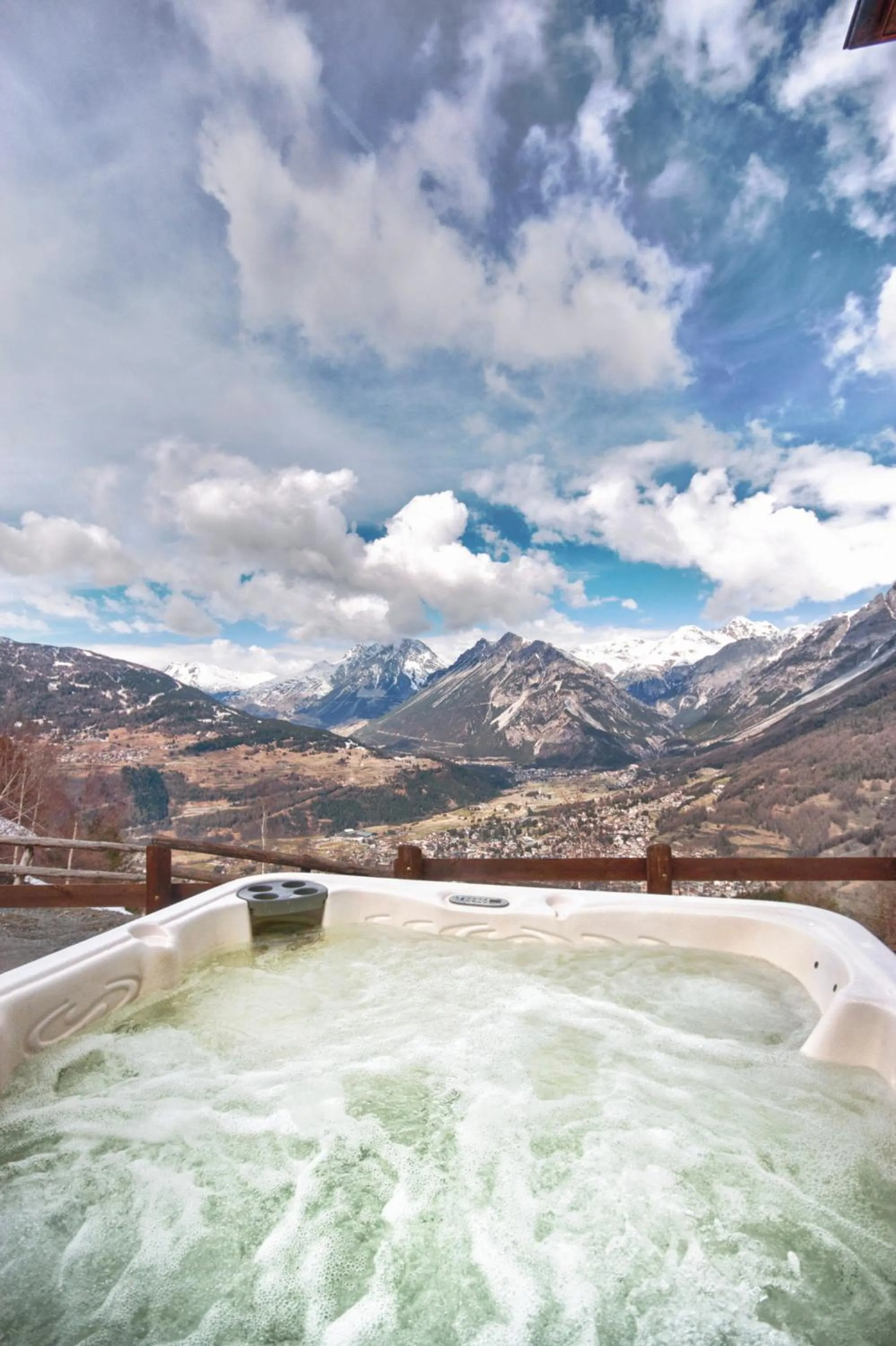 Hot Tub in Hotel Vallechiara
