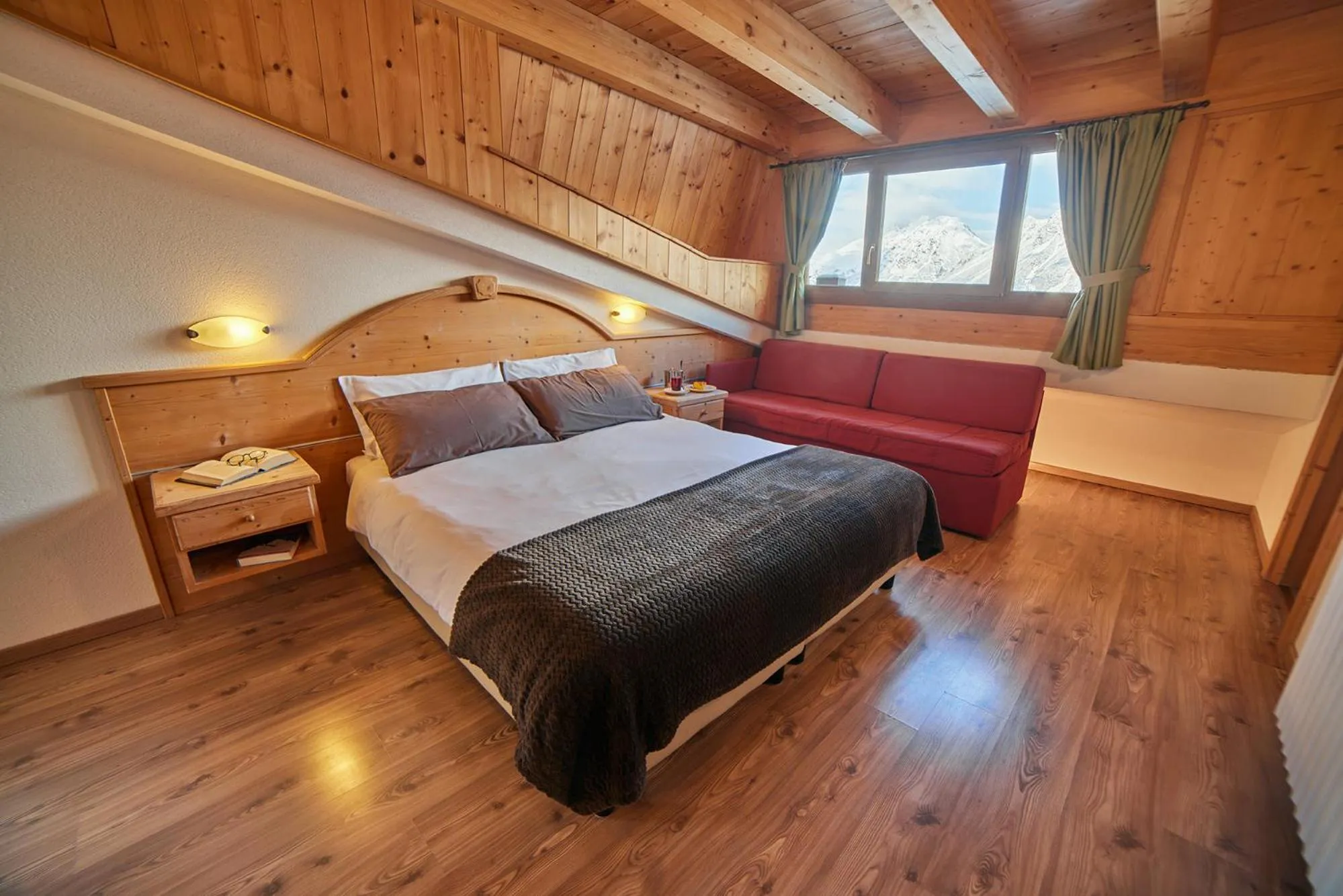 Bedroom, Bed in Hotel Vallechiara