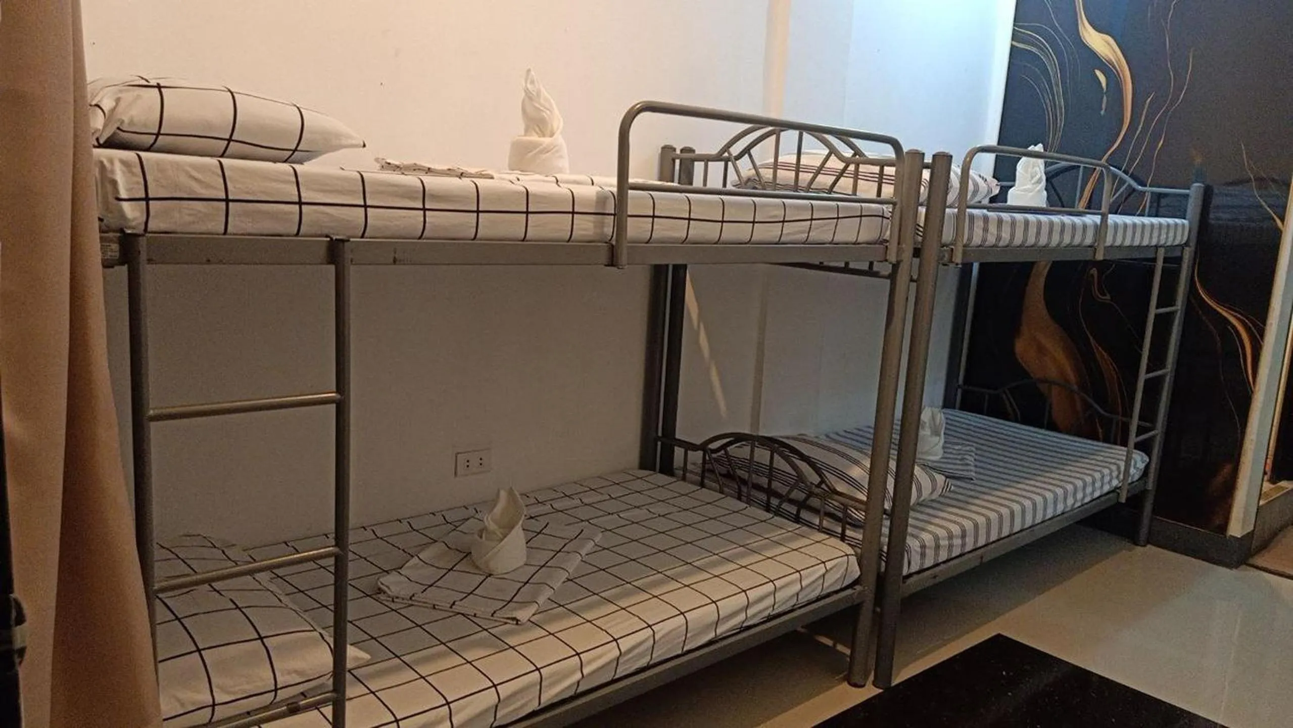 Bed in Hotel Villarte Fort Pampanga