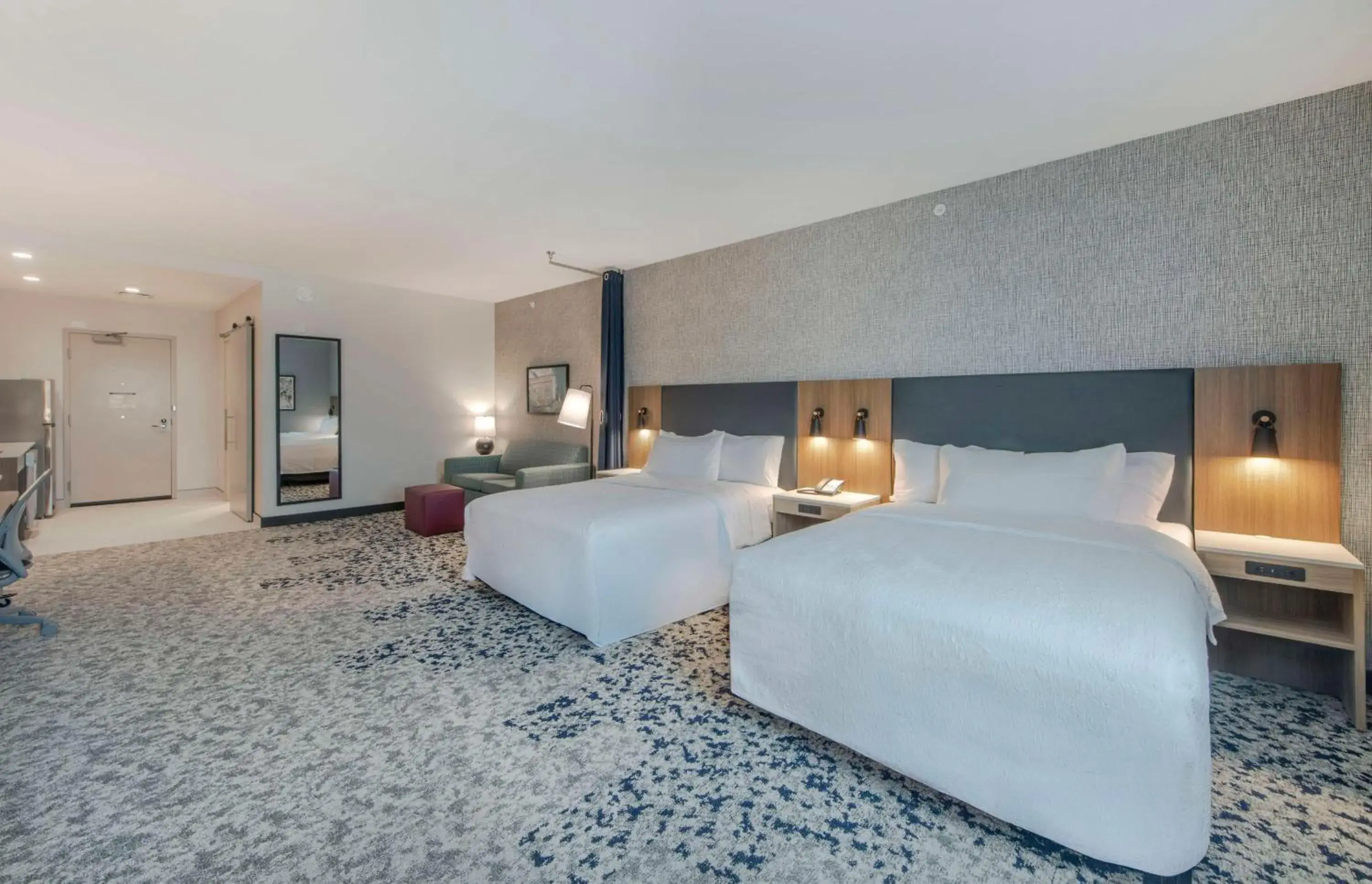 Queen Studio Suite - Mobility/Hearing Accessible in Home2 Suites By Hilton Lumberton Queen Studio Suite - Mobility/Hearing Accessible in Home2 Suites By Hilton Lumberton