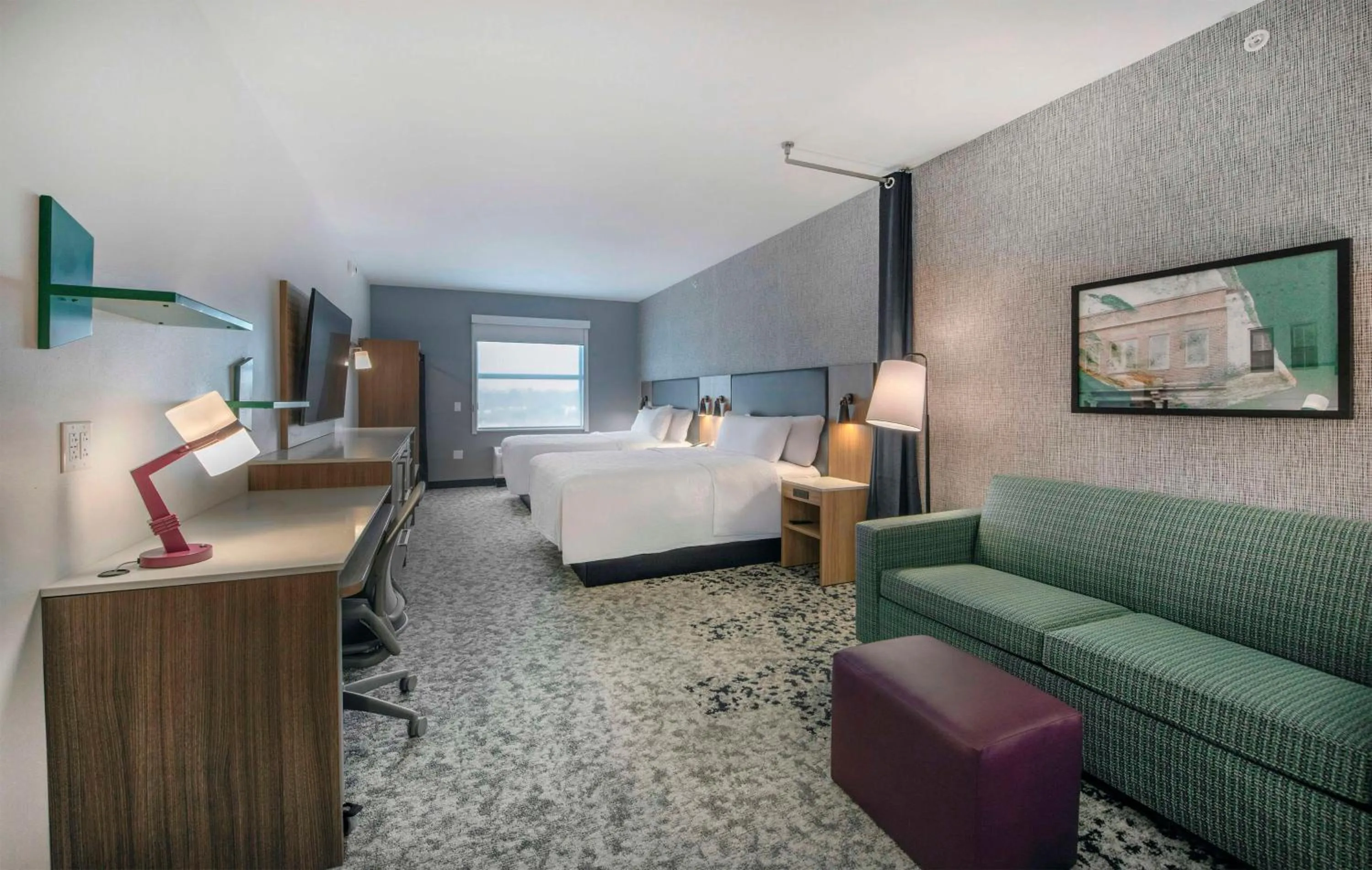 Living room, Bed in Home2 Suites By Hilton Lumberton