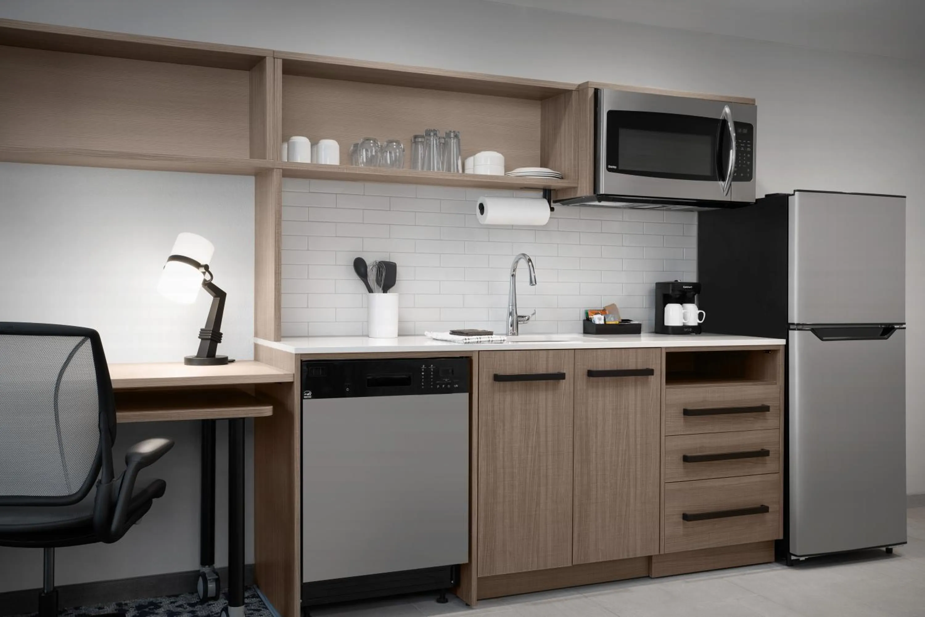 Coffee/tea facilities in Home2 Suites By Hilton Lakeland North I-4