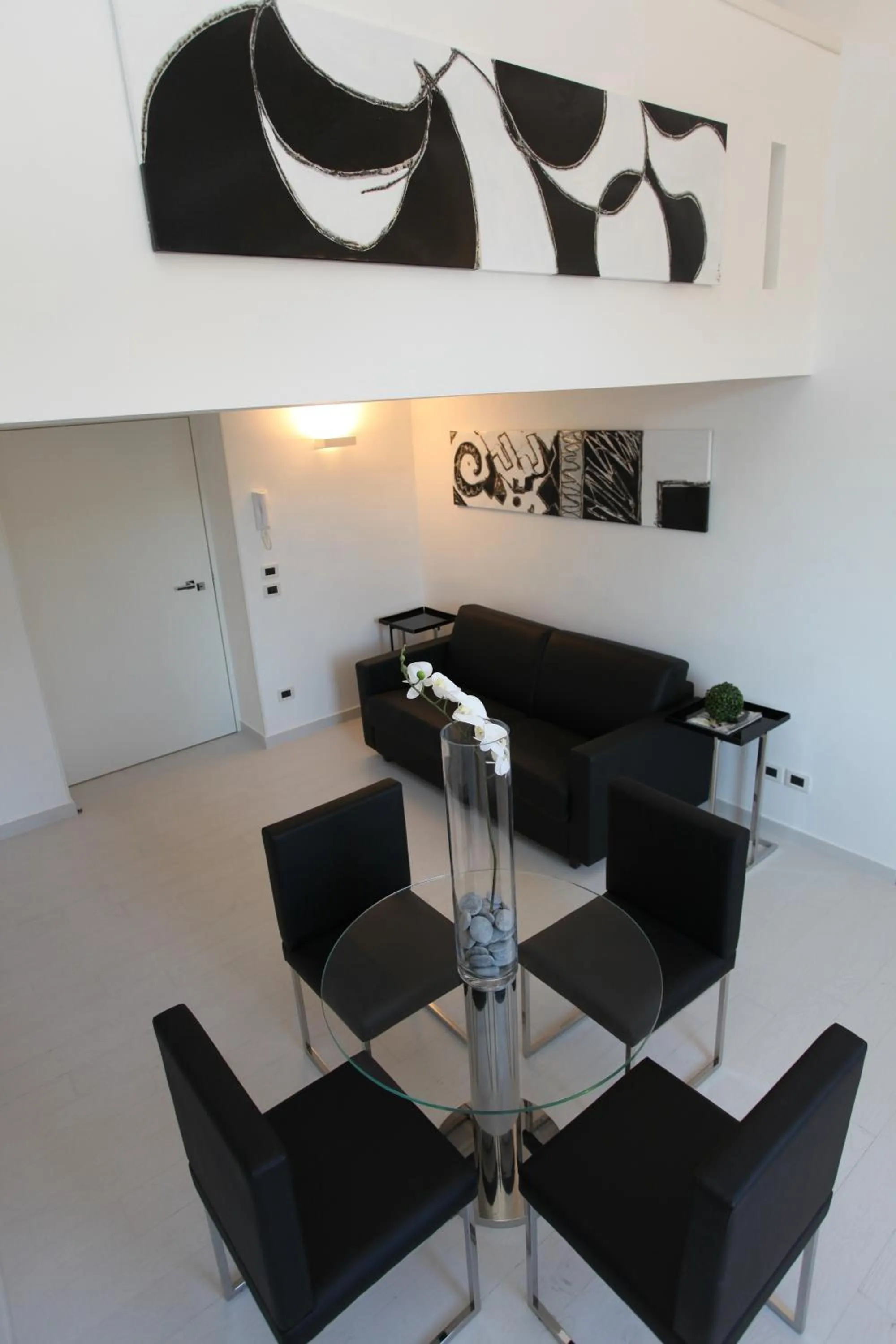 Living room in LHP Suite Roma Piazza del Popolo