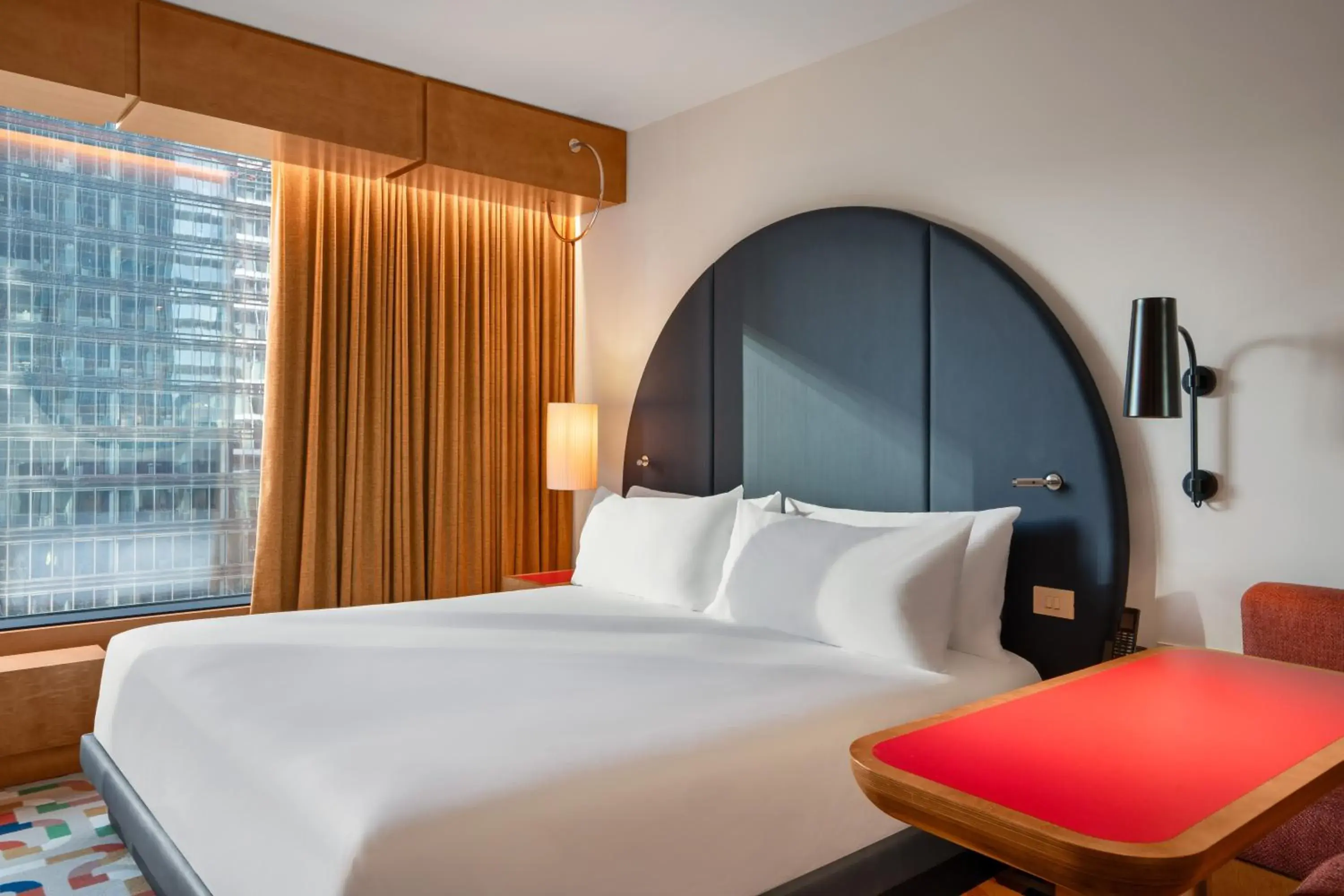 Standard King in The Standard, Brussels Standard King in The Standard, Brussels