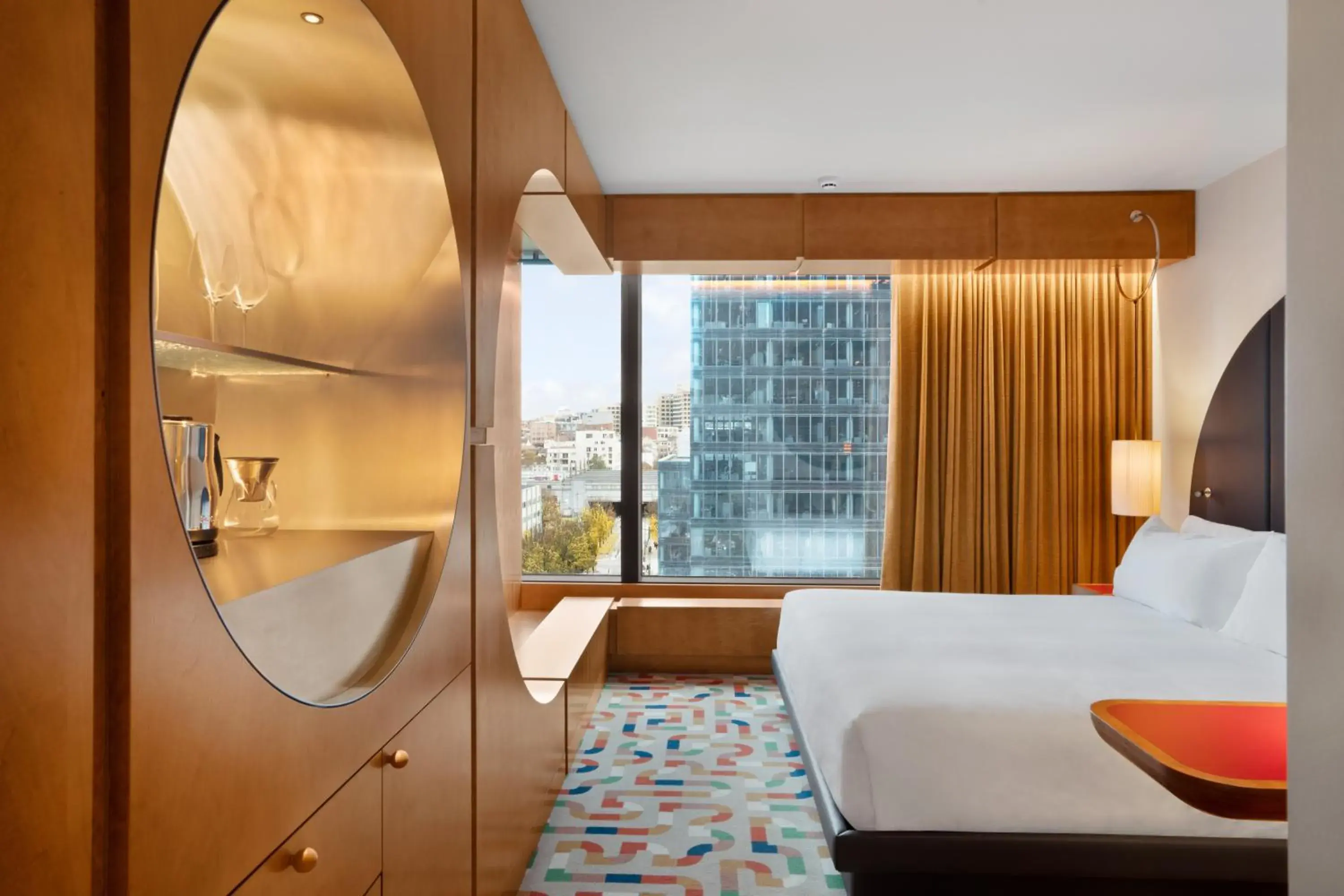 Standard King Cityview in The Standard, Brussels Standard King Cityview in The Standard, Brussels